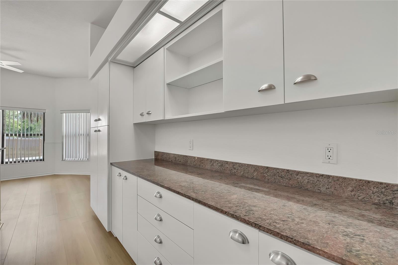 Image 15 of 63 For 18401 30th Street