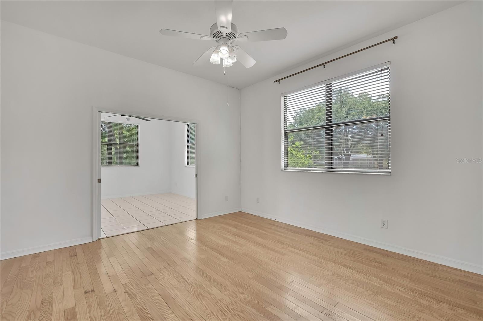 Image 23 of 63 For 18401 30th Street