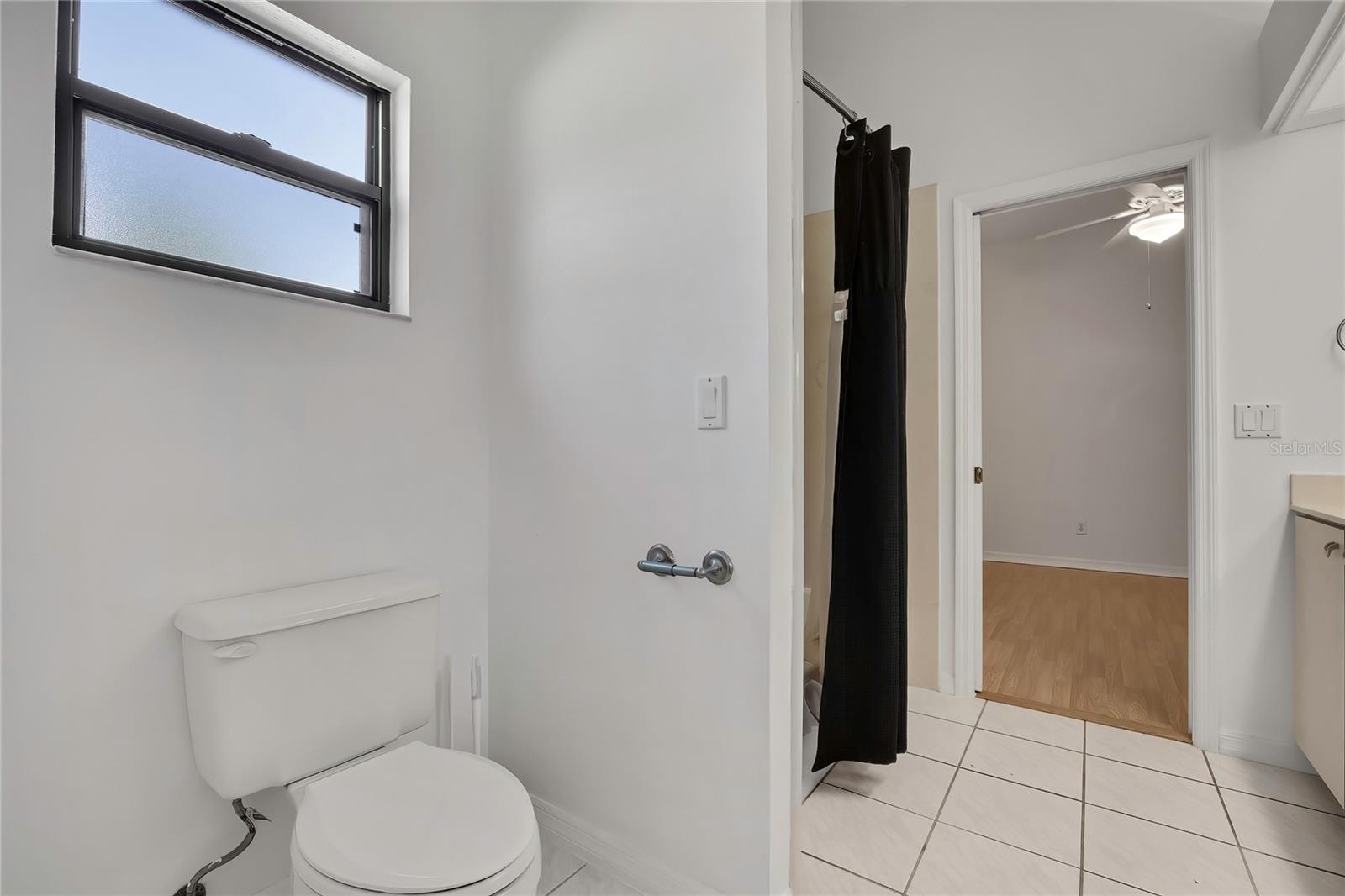 Image 39 of 63 For 18401 30th Street