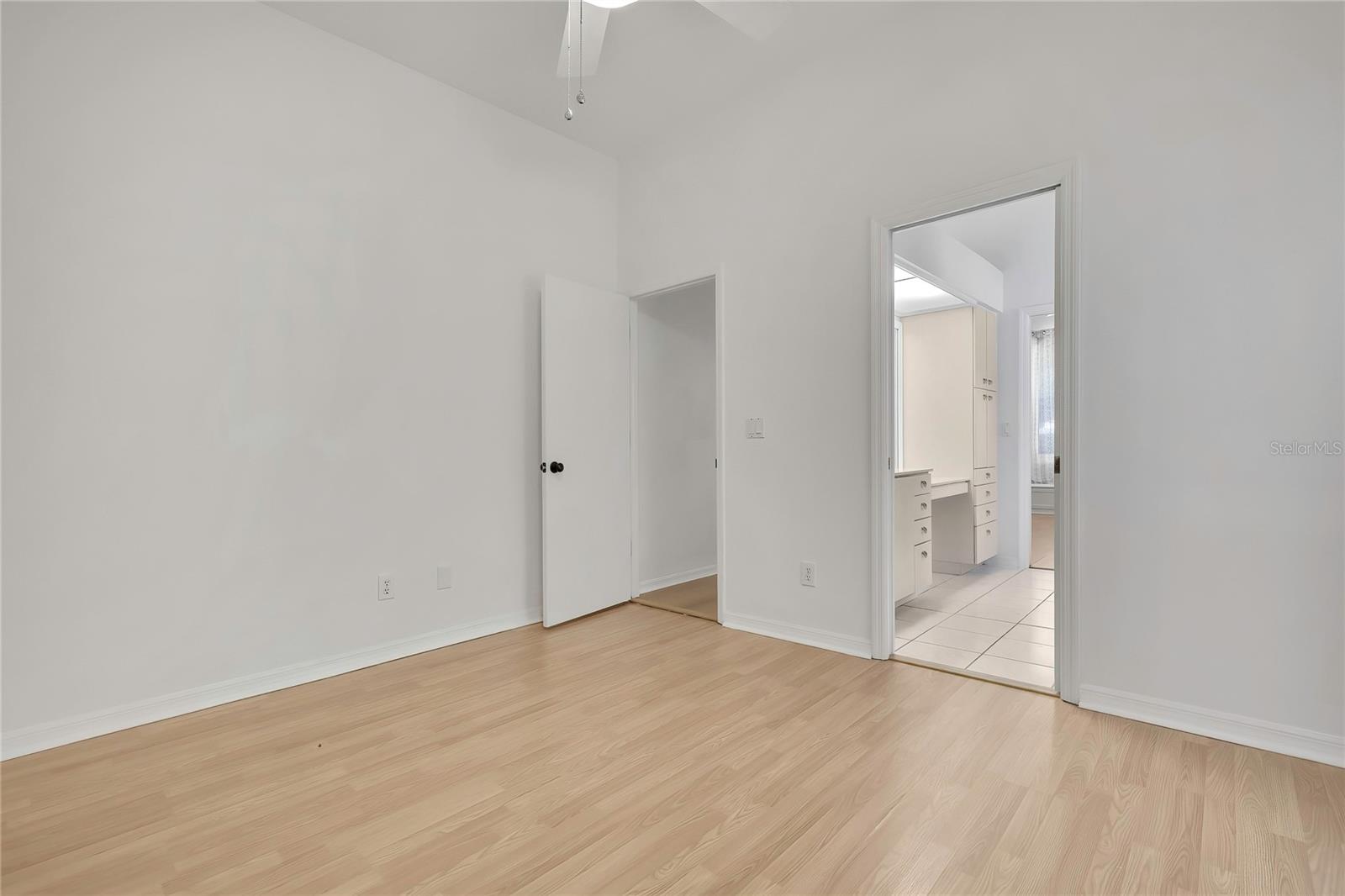 Image 46 of 63 For 18401 30th Street