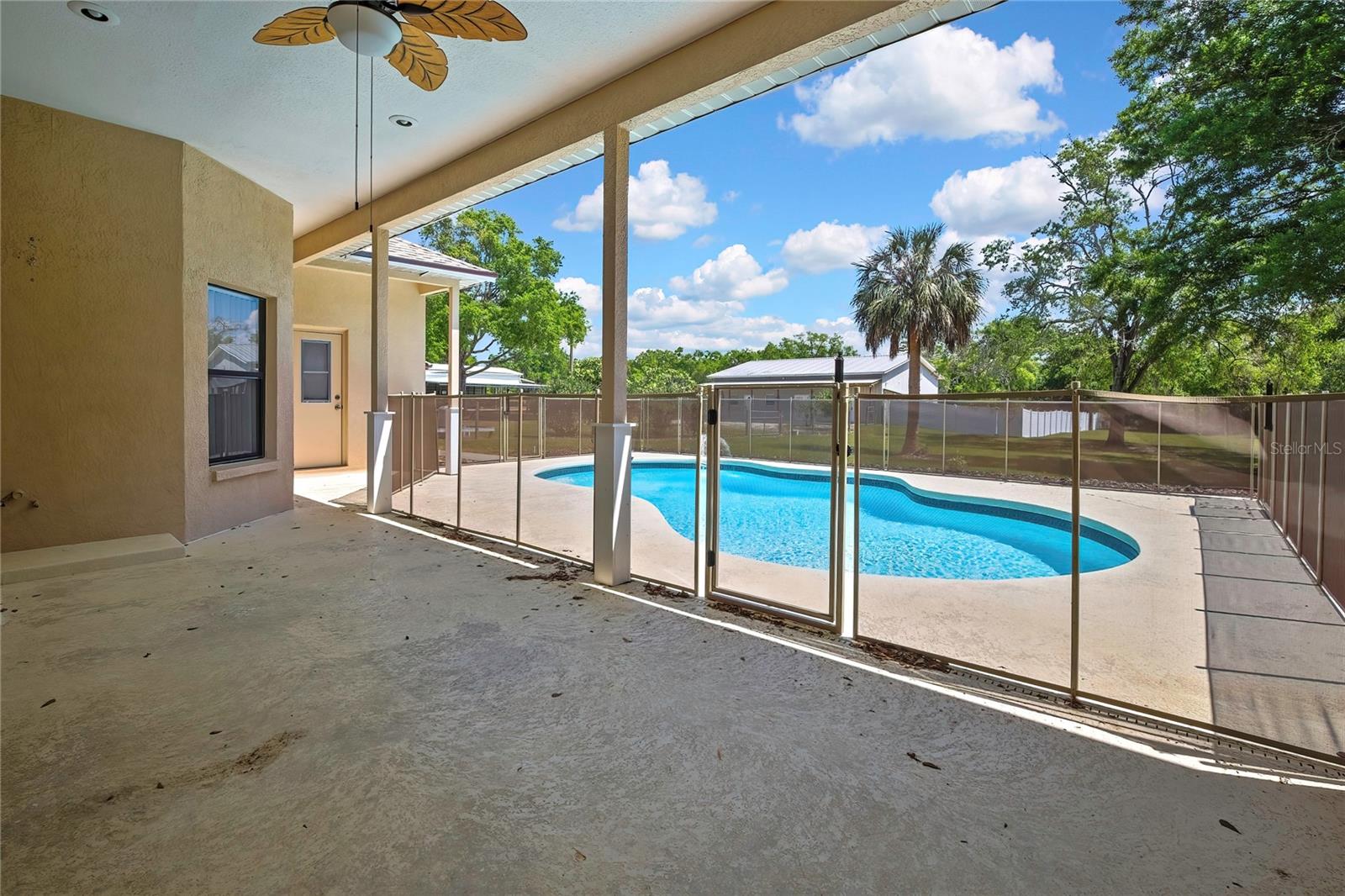 Image 51 of 63 For 18401 30th Street