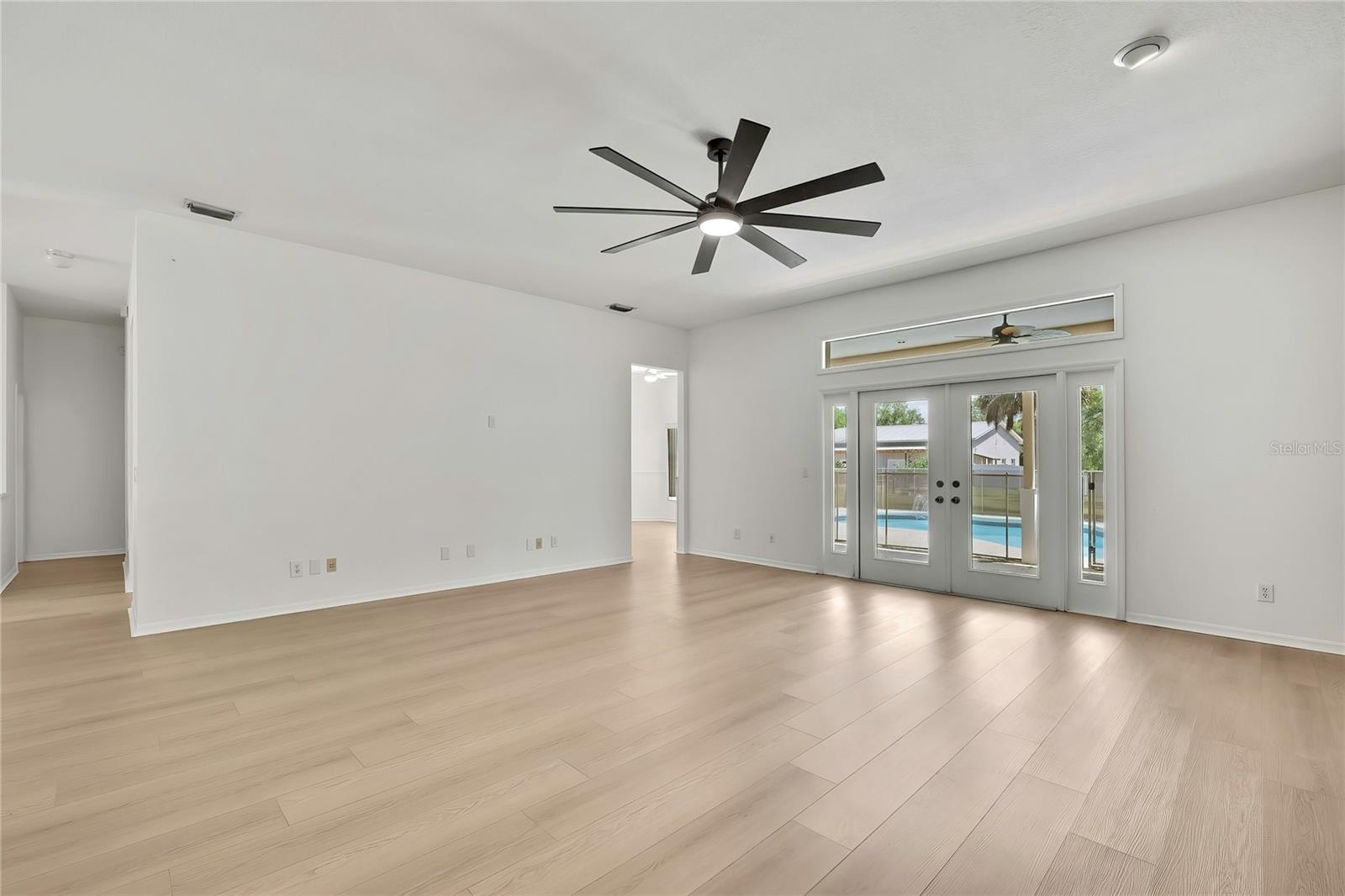 Image 8 of 63 For 18401 30th Street