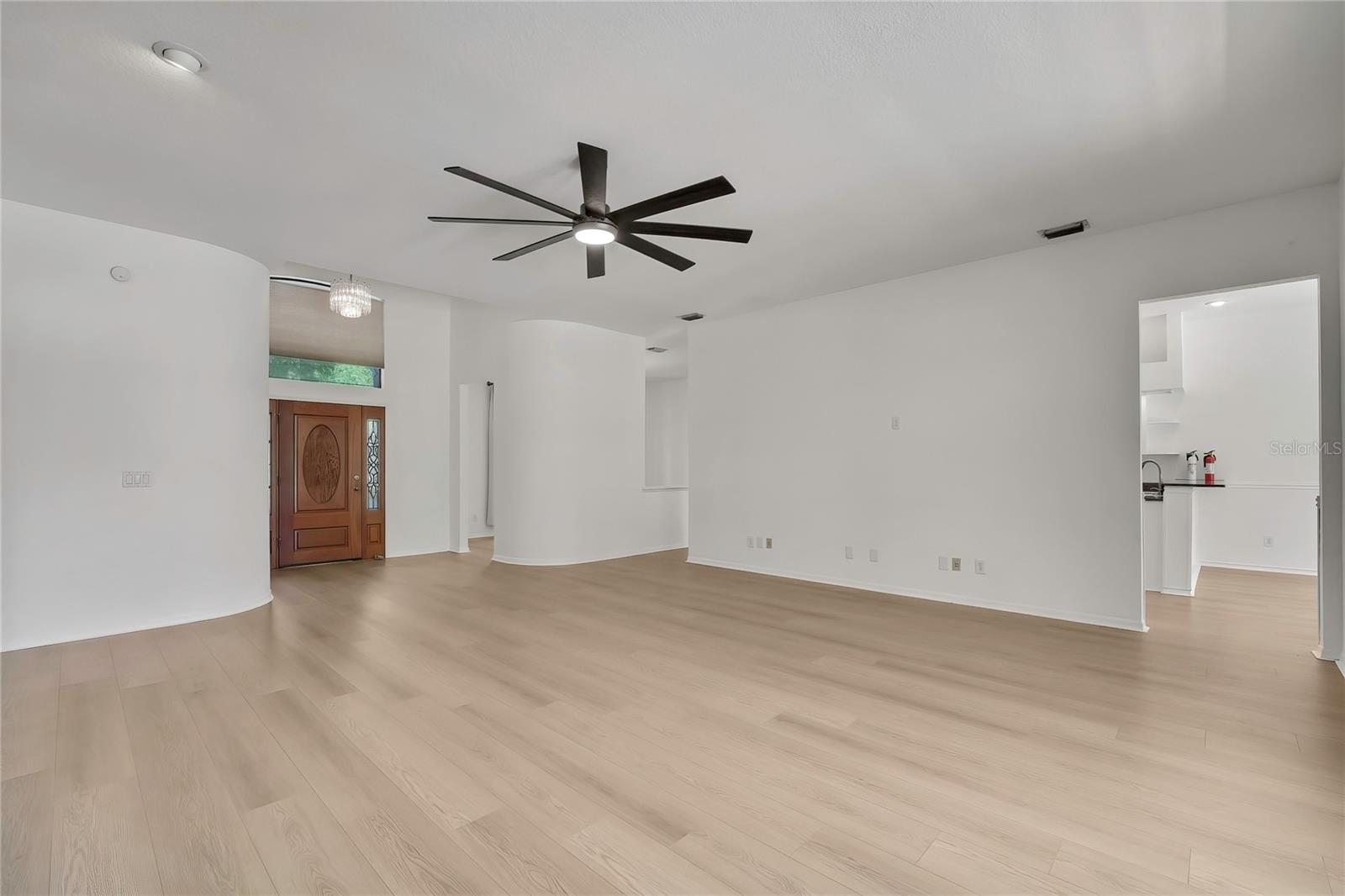 Image 9 of 63 For 18401 30th Street