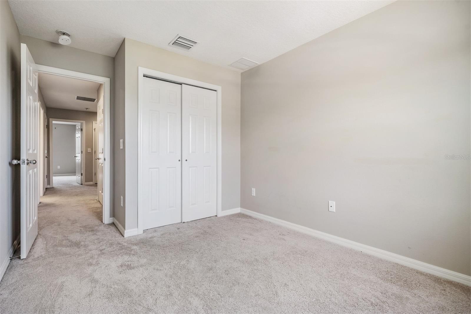 Image 11 of 40 For 7012 Holly Heath Drive