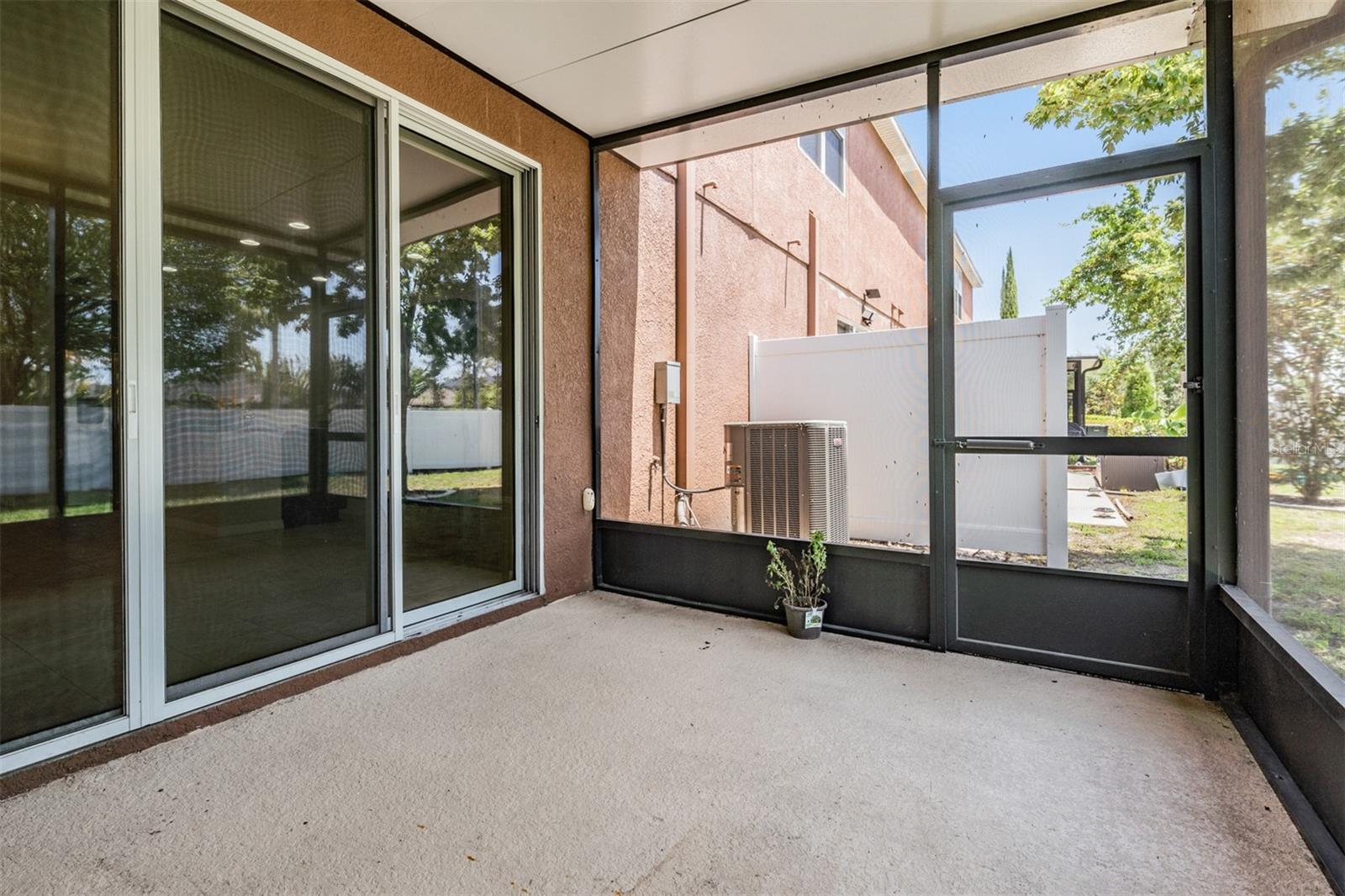 Image 24 of 40 For 7012 Holly Heath Drive