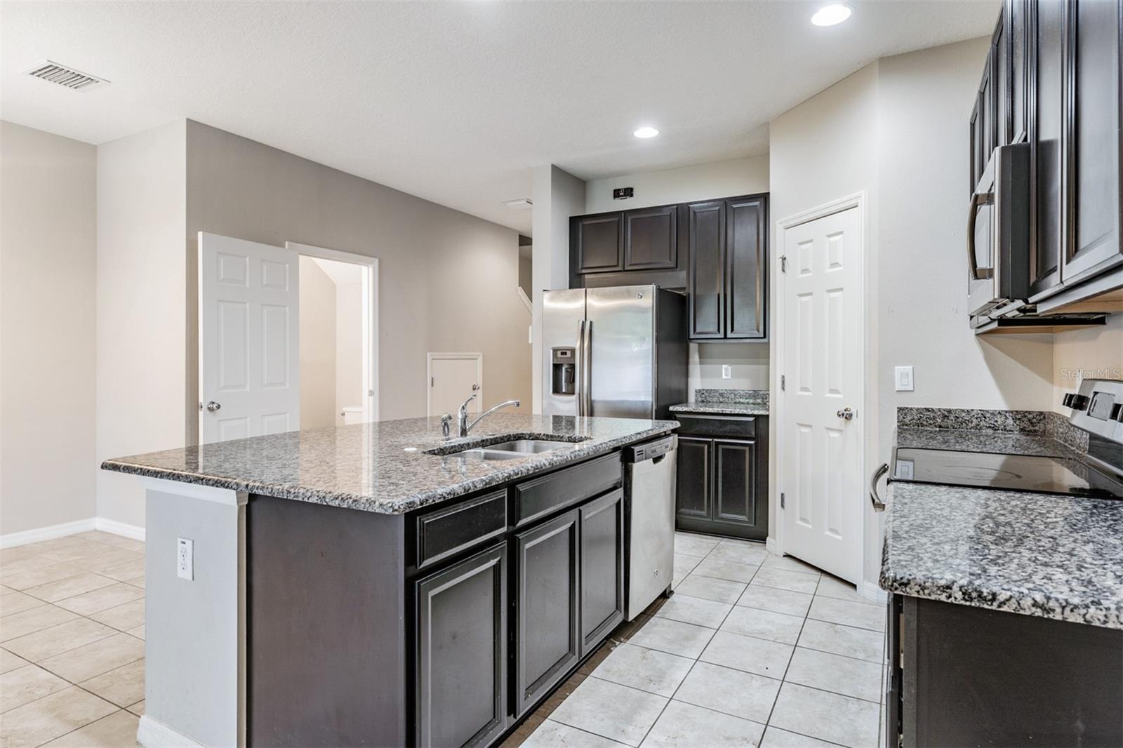 Image 3 of 40 For 7012 Holly Heath Drive