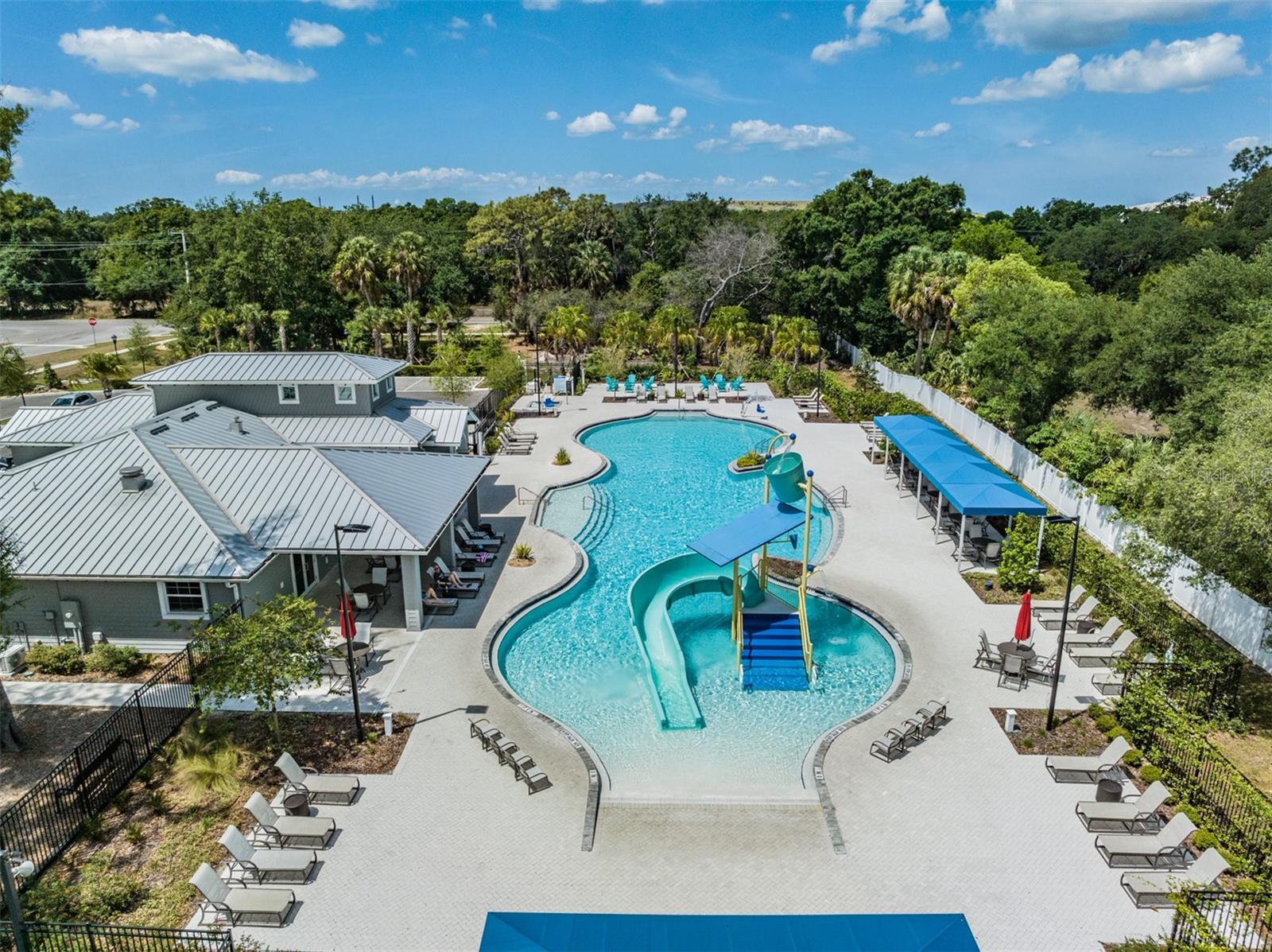 Image 32 of 40 For 7012 Holly Heath Drive