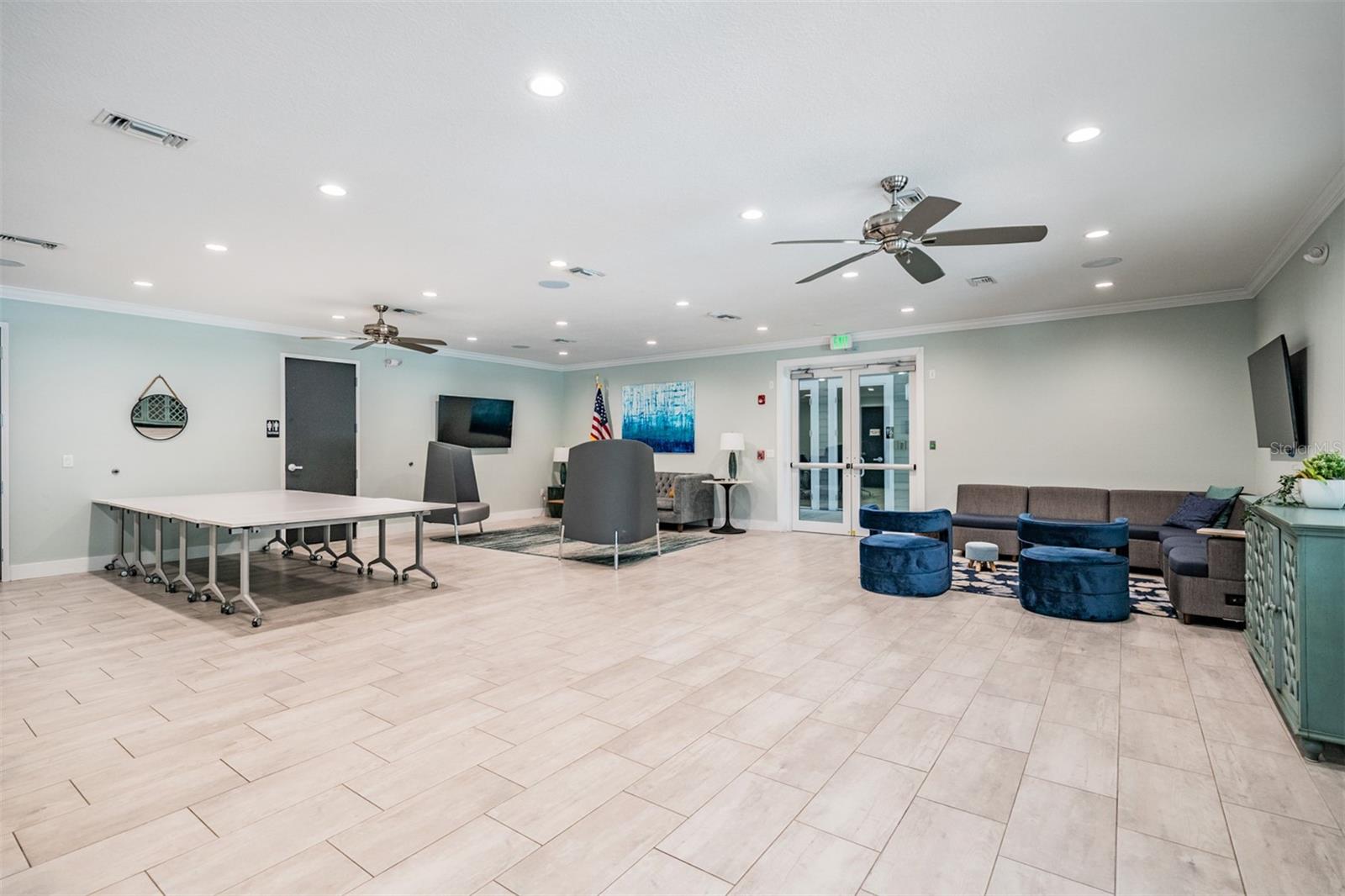 Image 37 of 40 For 7012 Holly Heath Drive