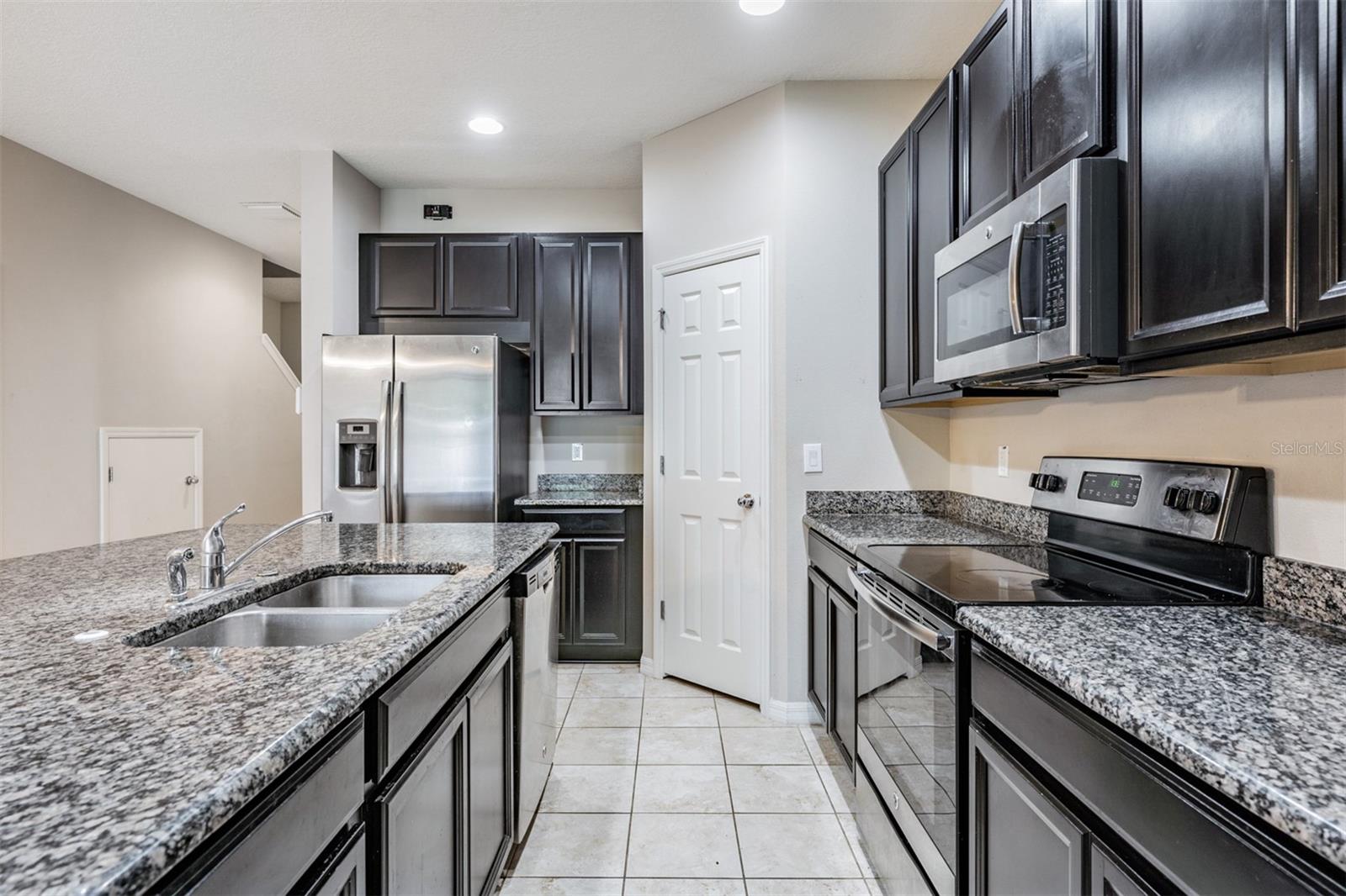 Image 4 of 40 For 7012 Holly Heath Drive