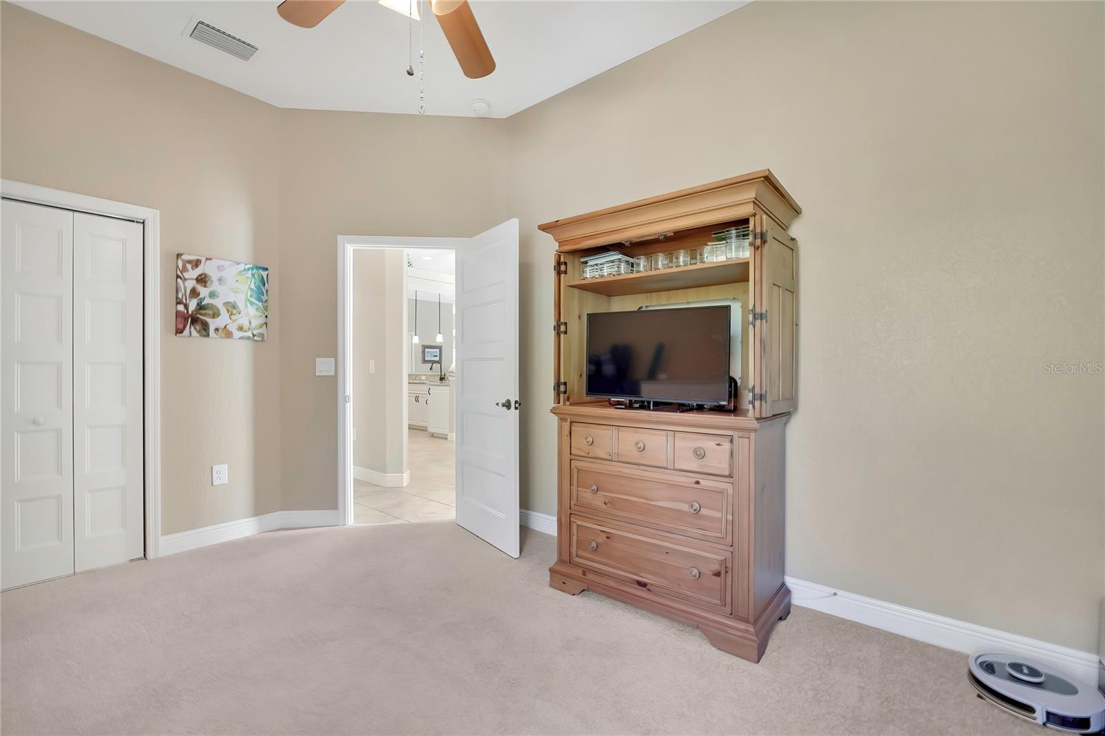 Image 18 of 67 For 13020 Osprey Avenue