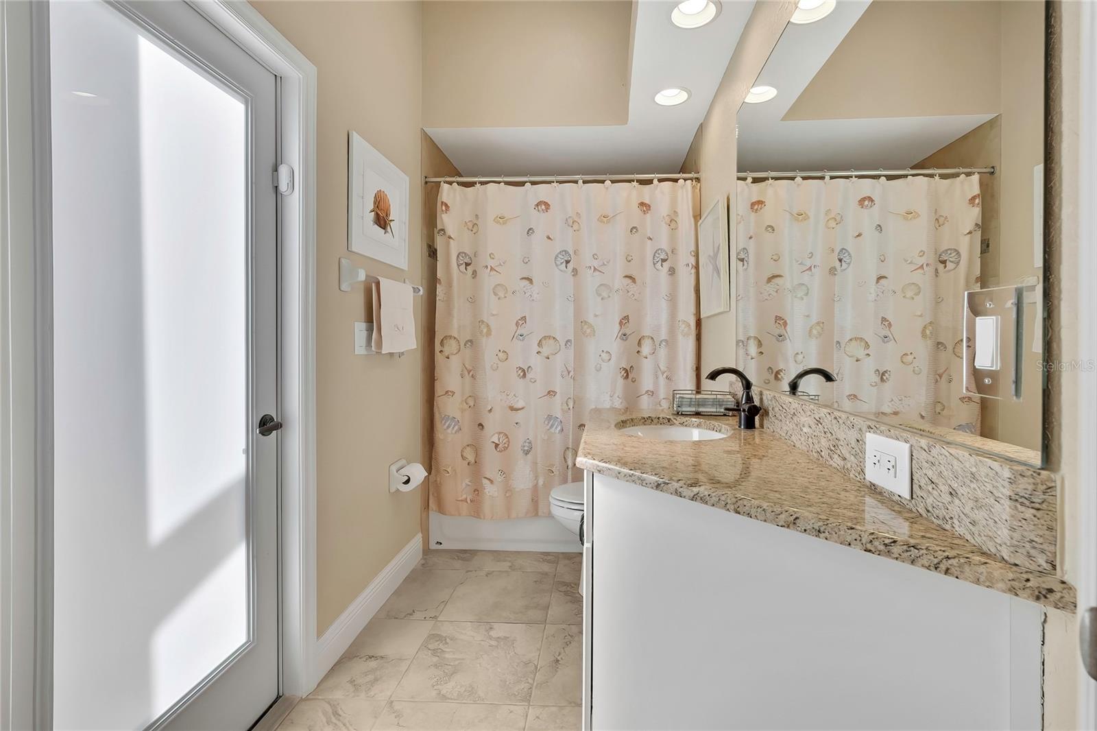 Image 20 of 67 For 13020 Osprey Avenue