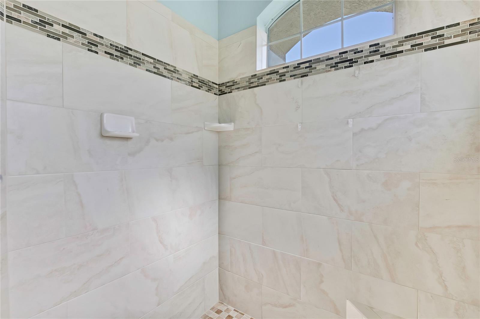 Image 33 of 67 For 13020 Osprey Avenue