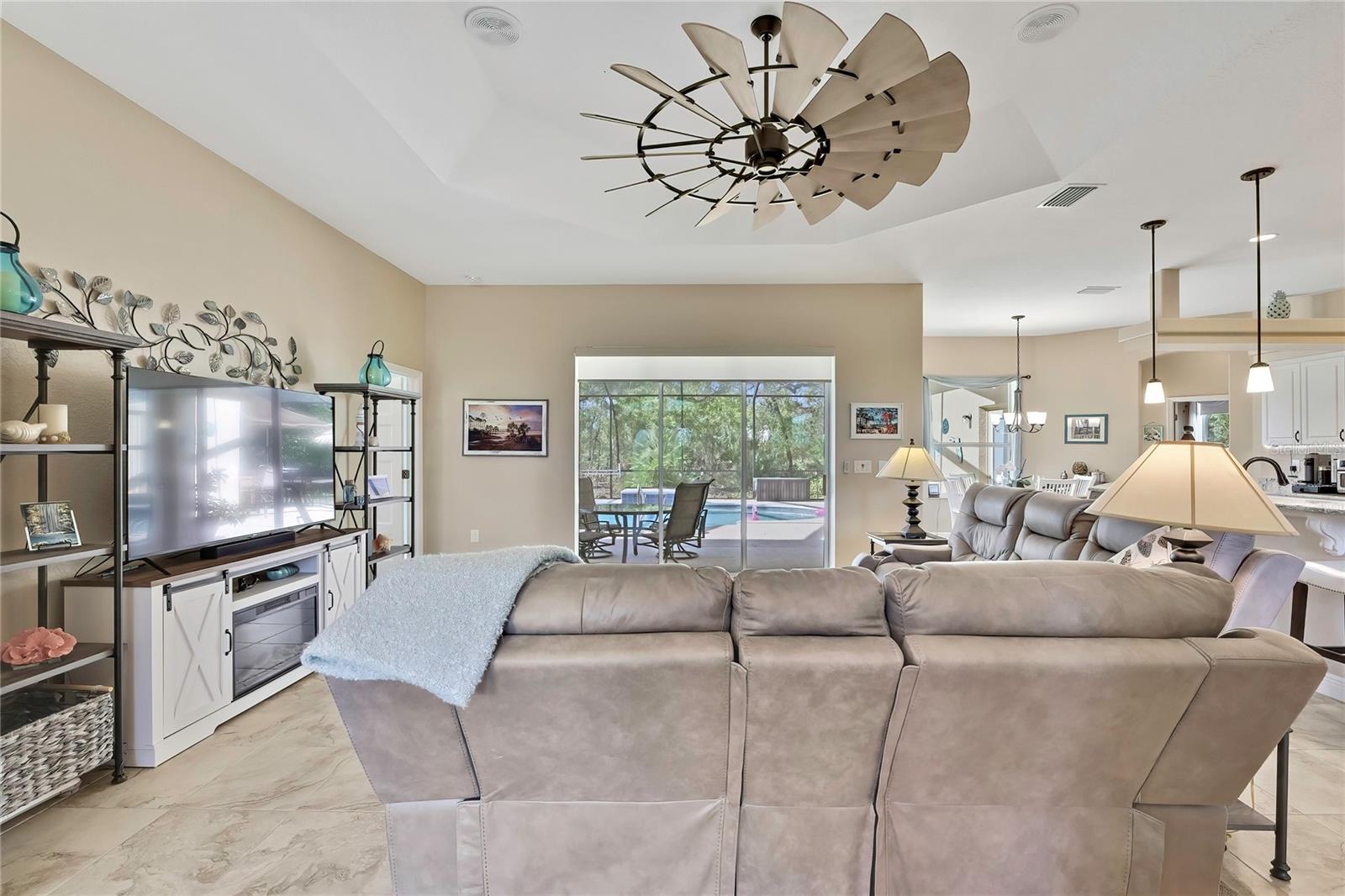 Image 5 of 67 For 13020 Osprey Avenue