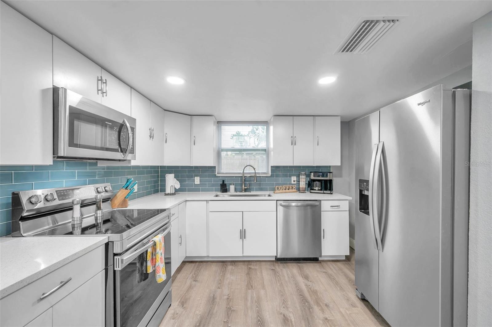 Image 13 of 51 For 3720 3rd Ave N  1-2