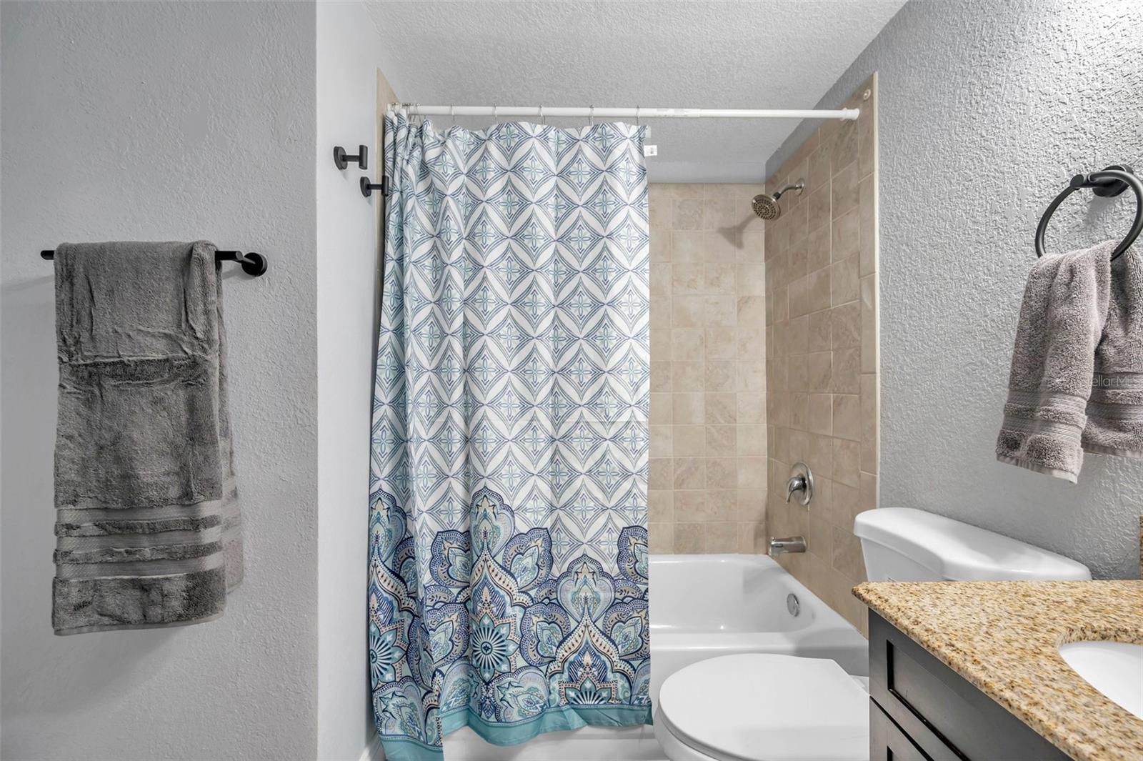 Image 22 of 51 For 3720 3rd Ave N  1-2