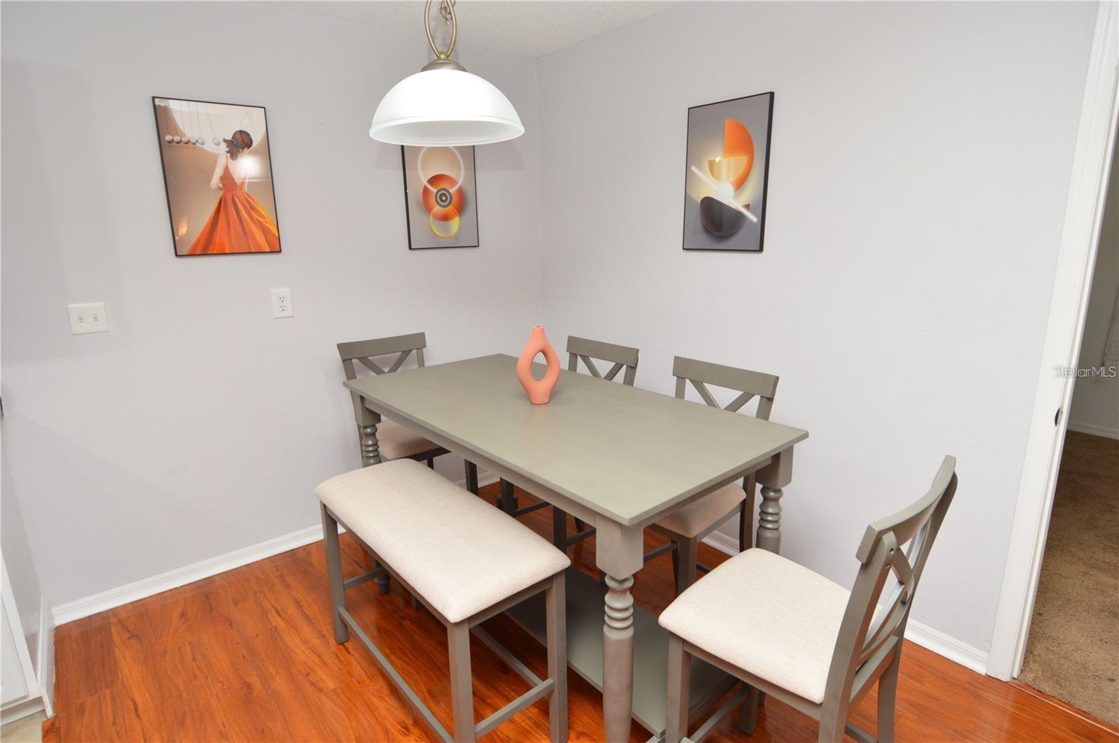 Image 14 of 98 For 10263 Gandy Boulevard N 108