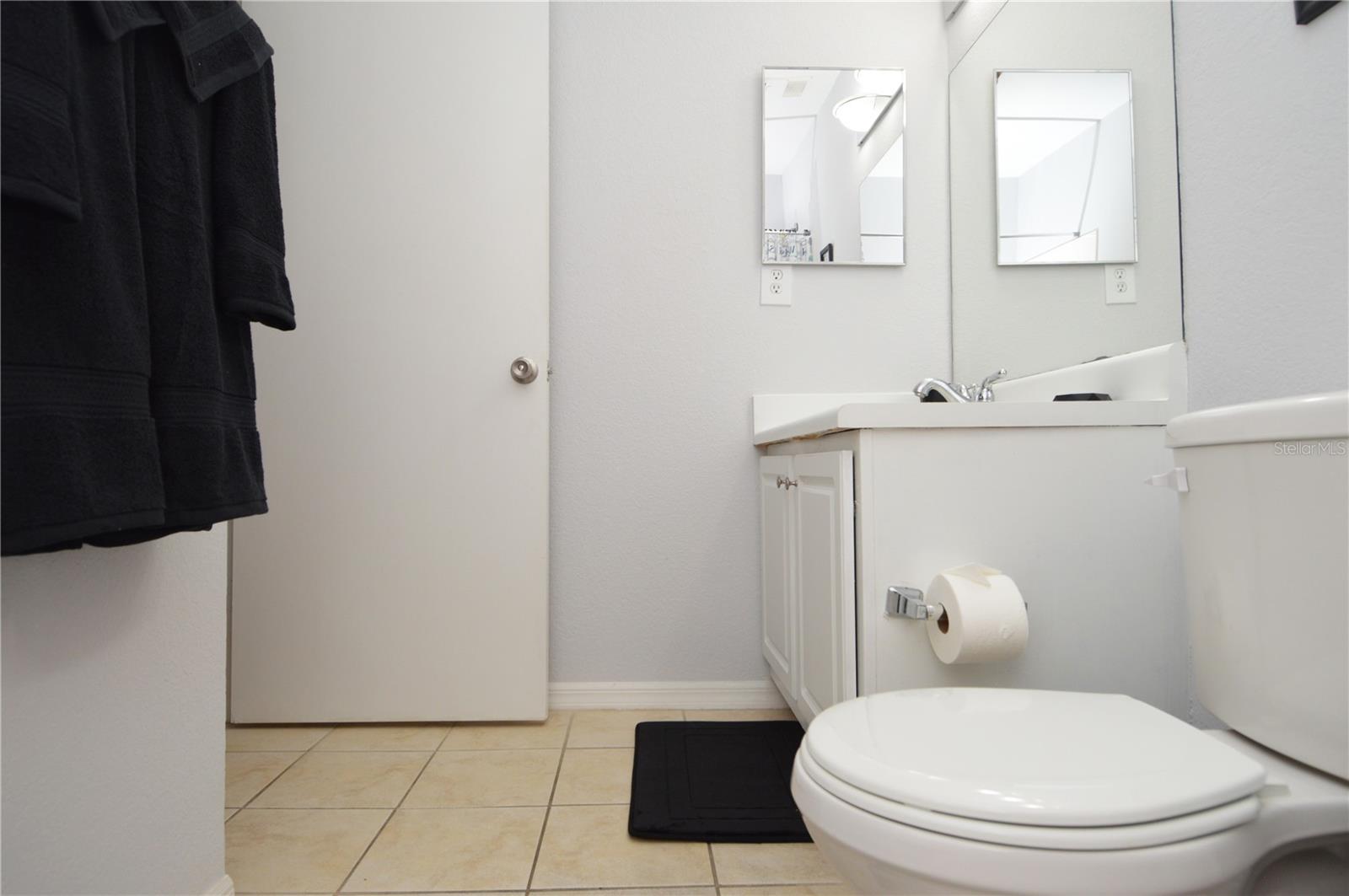 Image 31 of 98 For 10263 Gandy Boulevard N 108