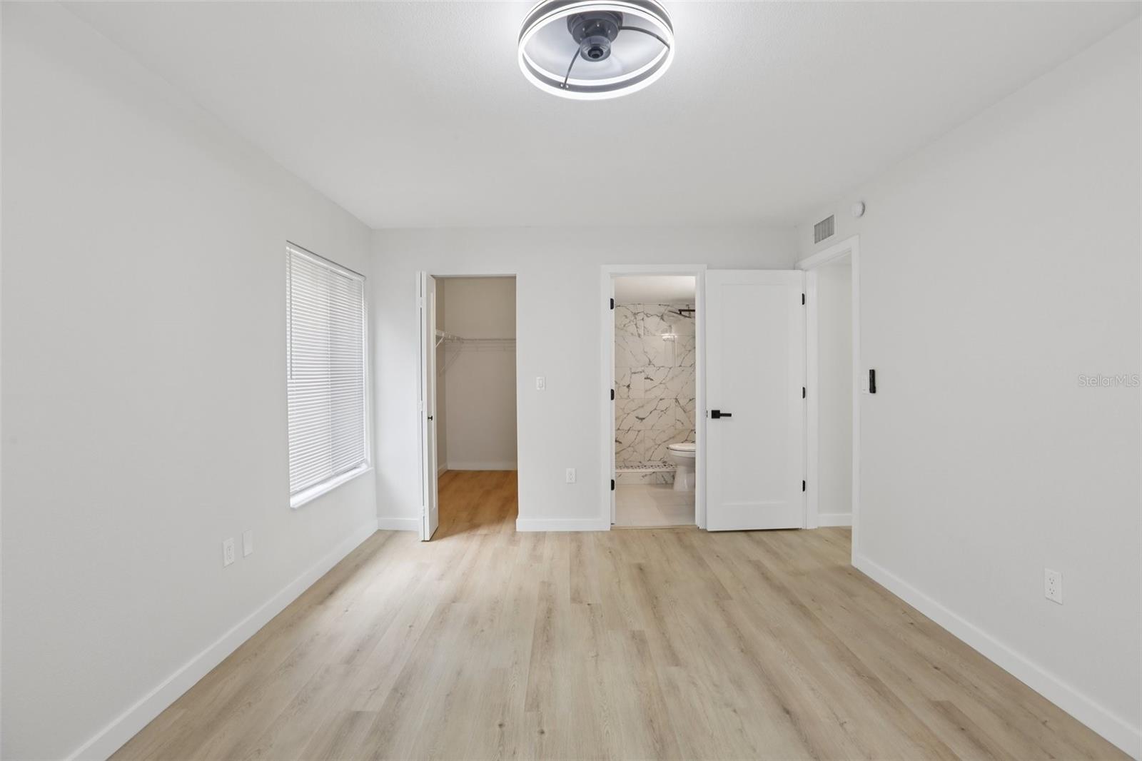 Image 21 of 27 For 3232 Lake Pine Way E A2