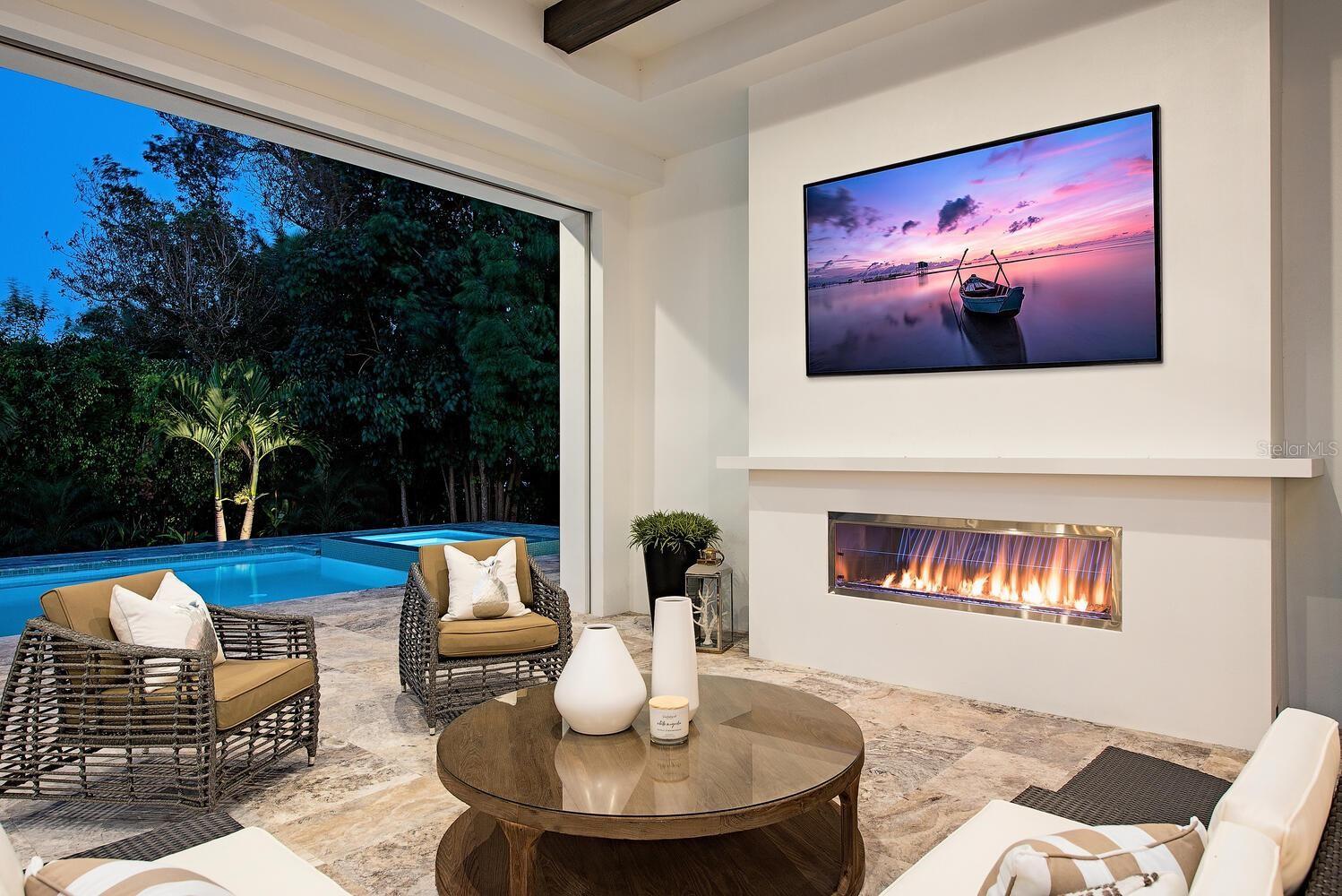 Listing photo id 10 for 3307 Van Buren Drive