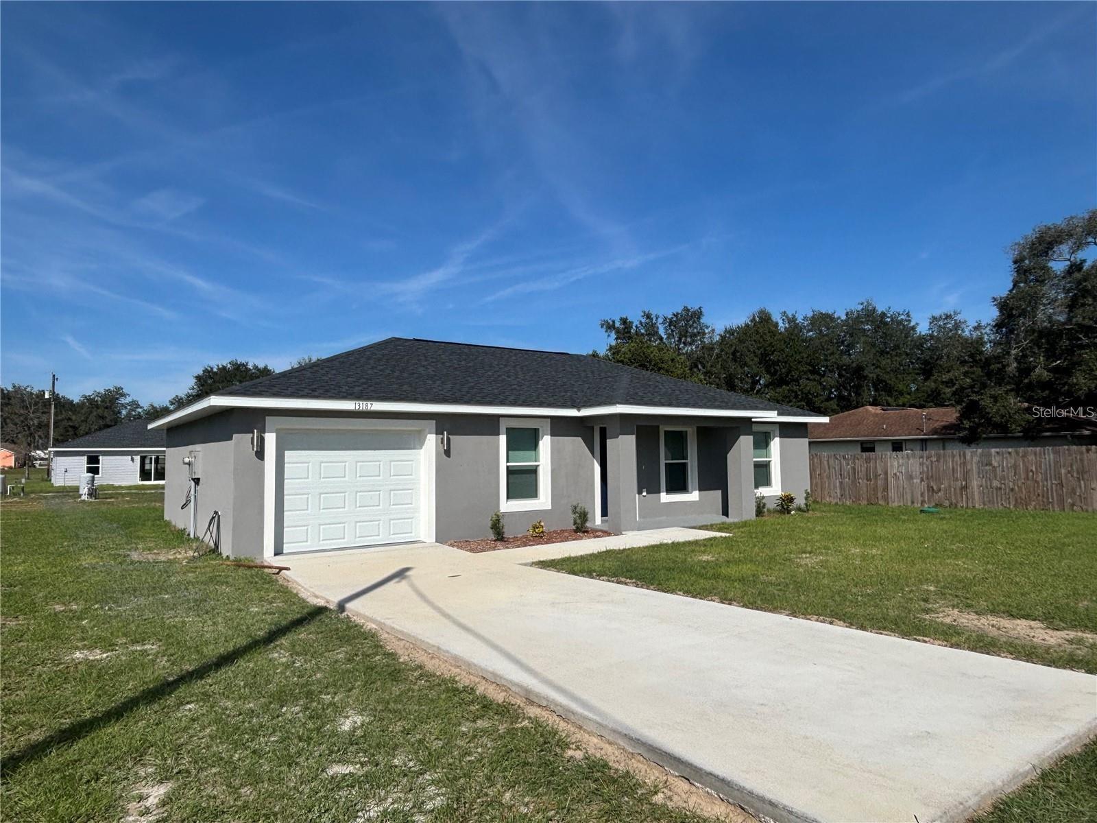 Image 2 of 51 For 13187 103 Place