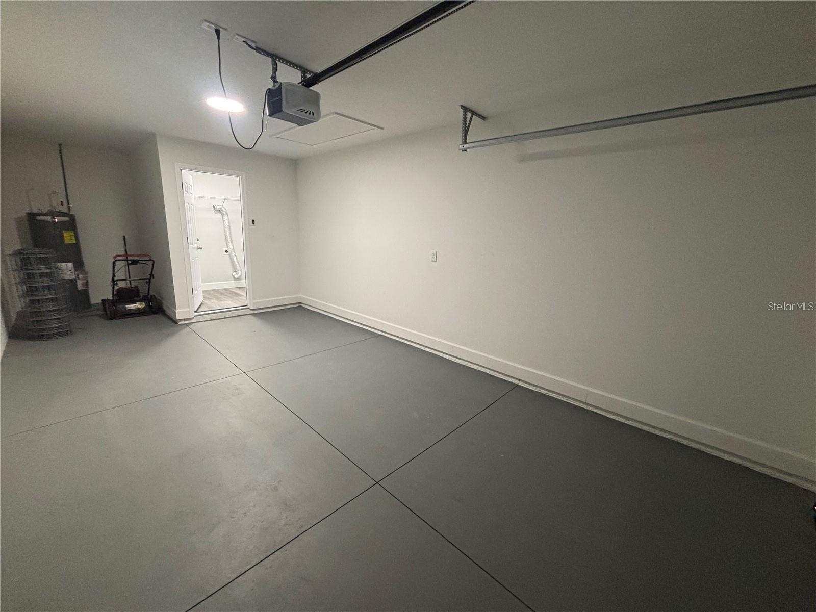 Image 20 of 51 For 13187 103 Place