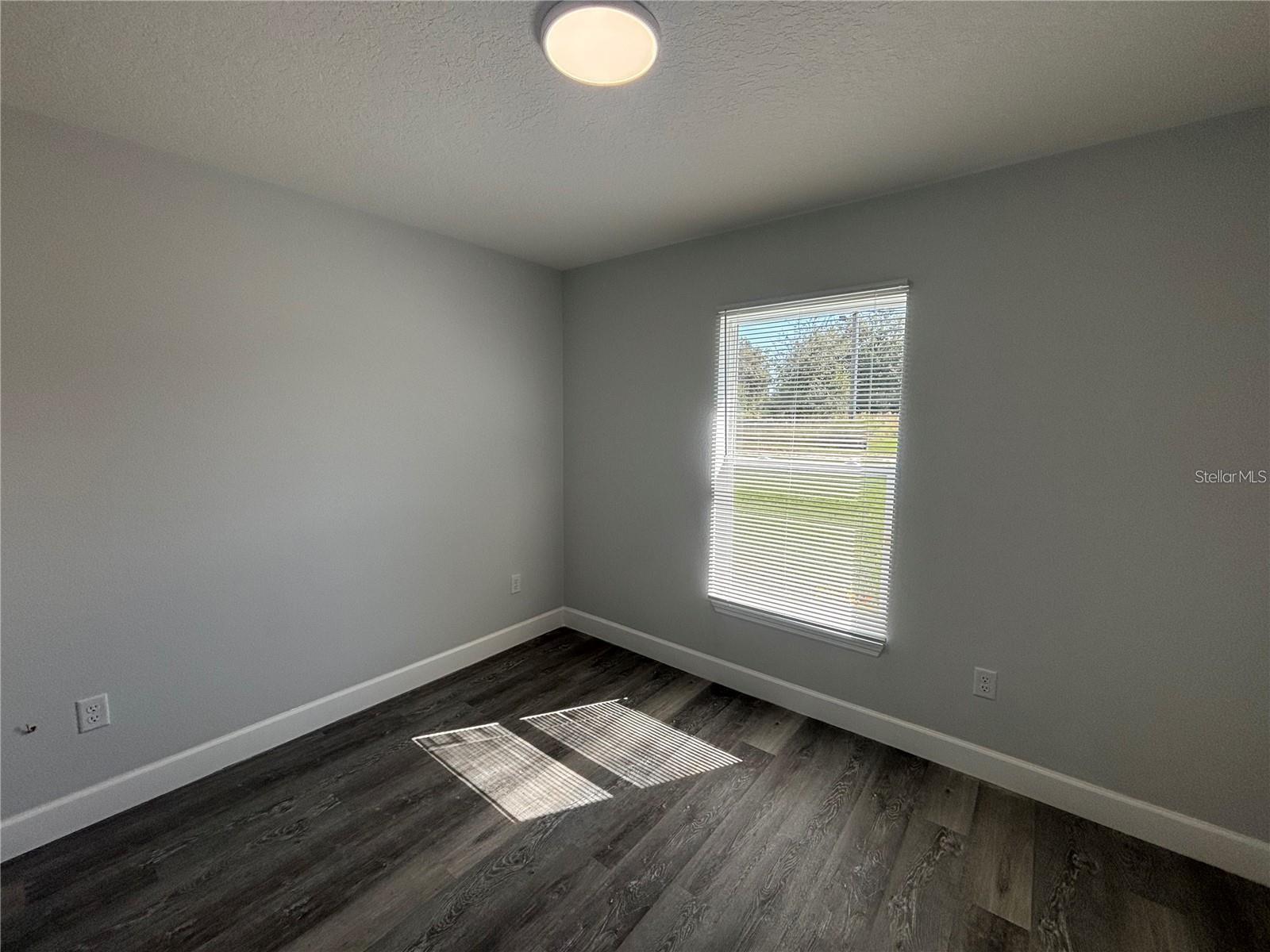 Image 26 of 51 For 13187 103 Place