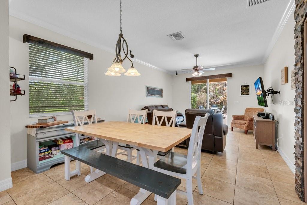 Image 15 of 46 For 15721 Oakleaf Run Drive