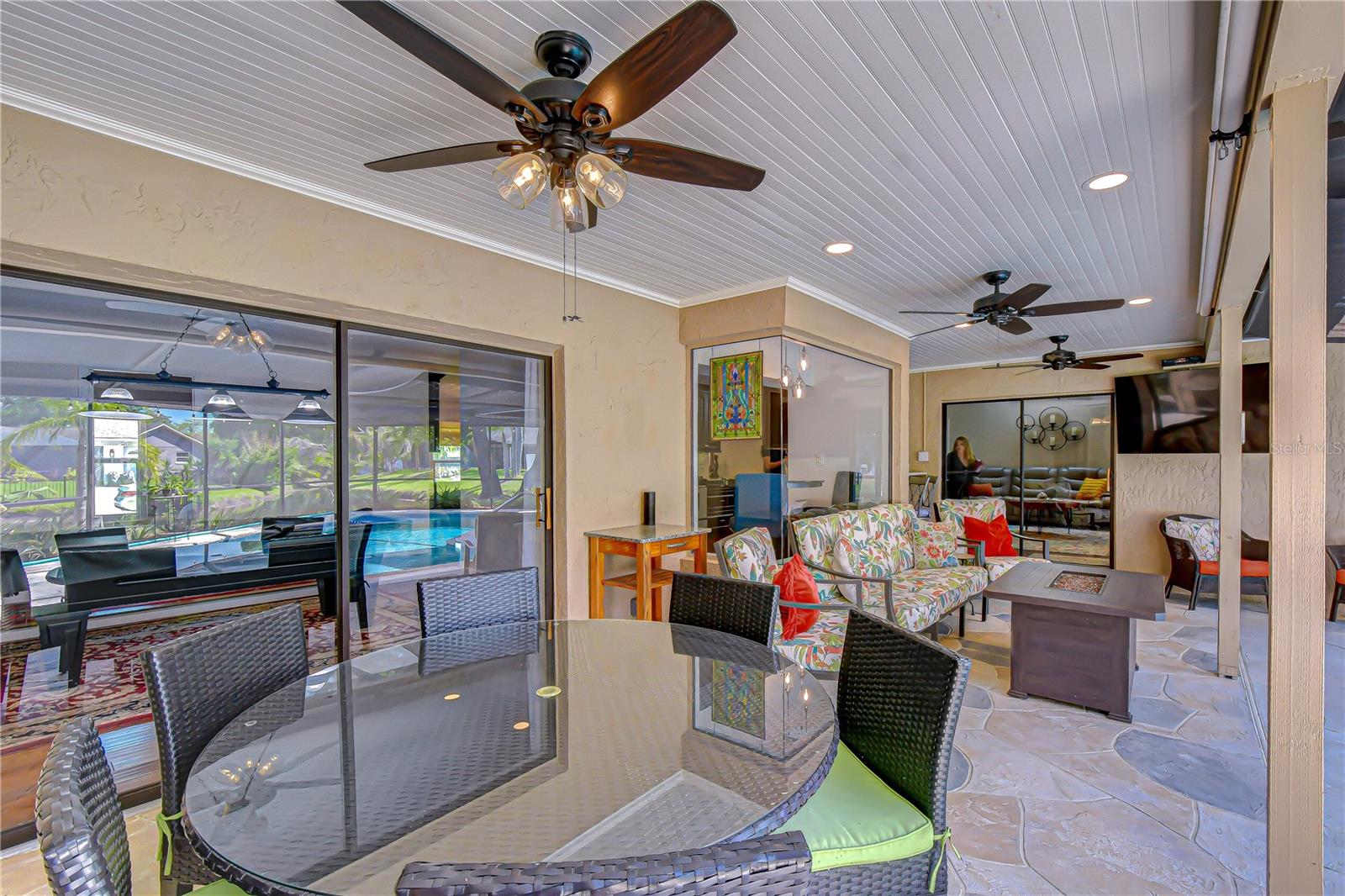 Image 35 of 37 For 20 Fernbrook Road