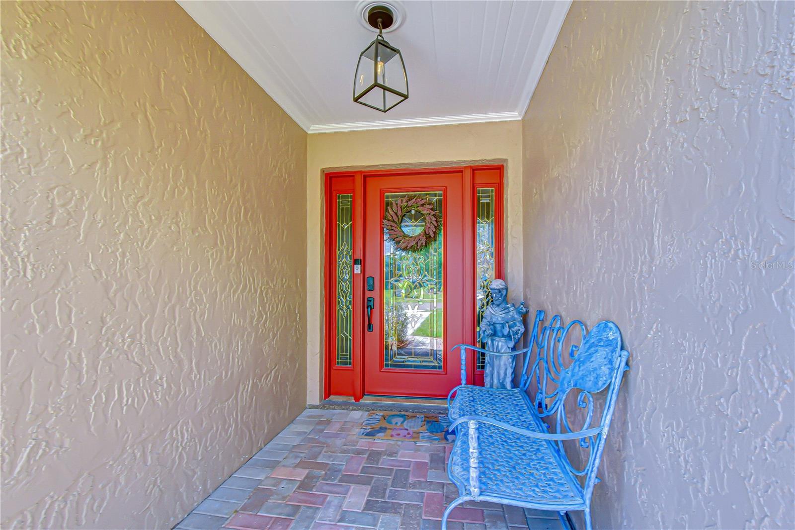 Image 5 of 37 For 20 Fernbrook Road