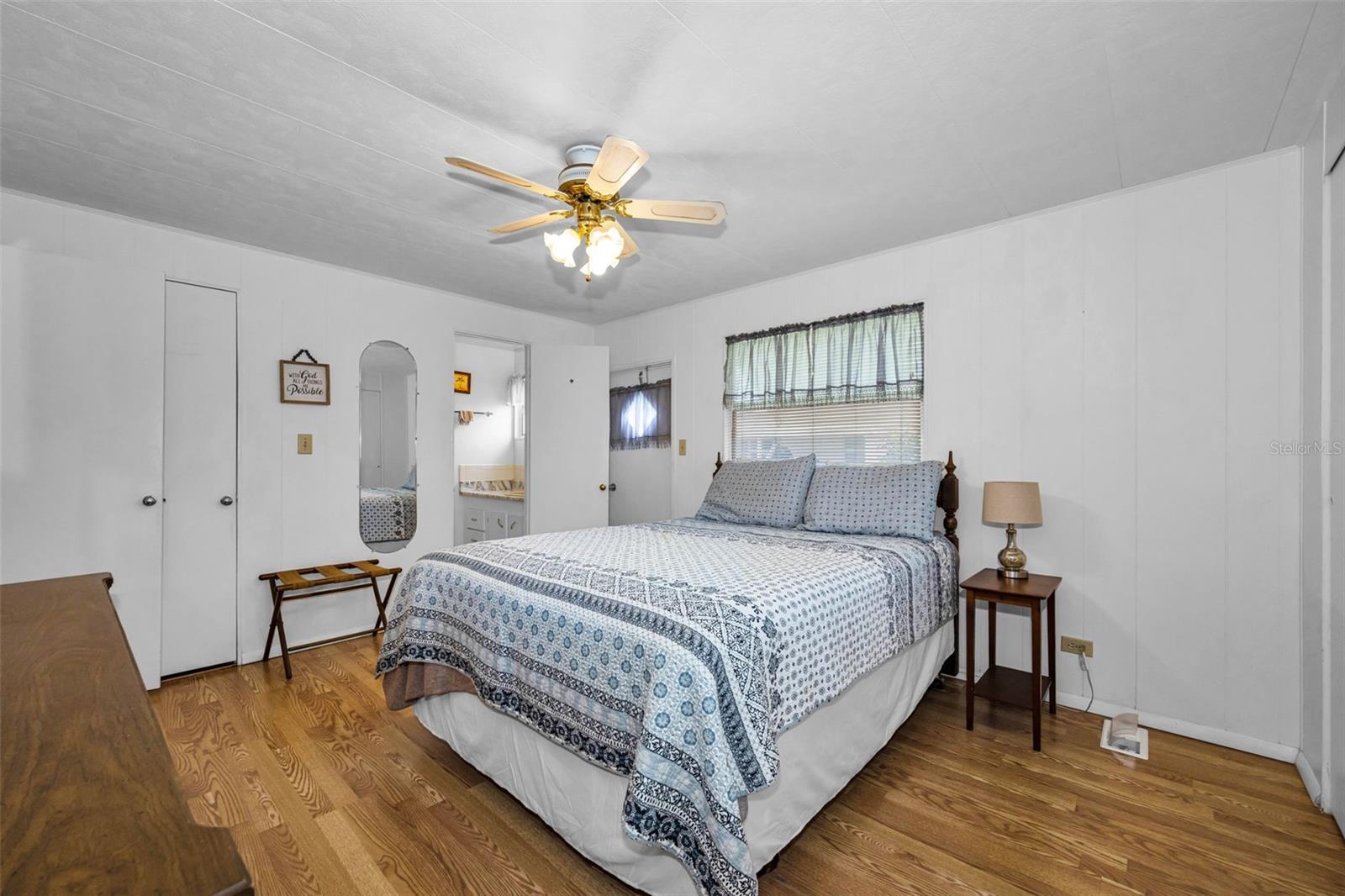 Image 32 of 87 For 29 Concord Lane 11