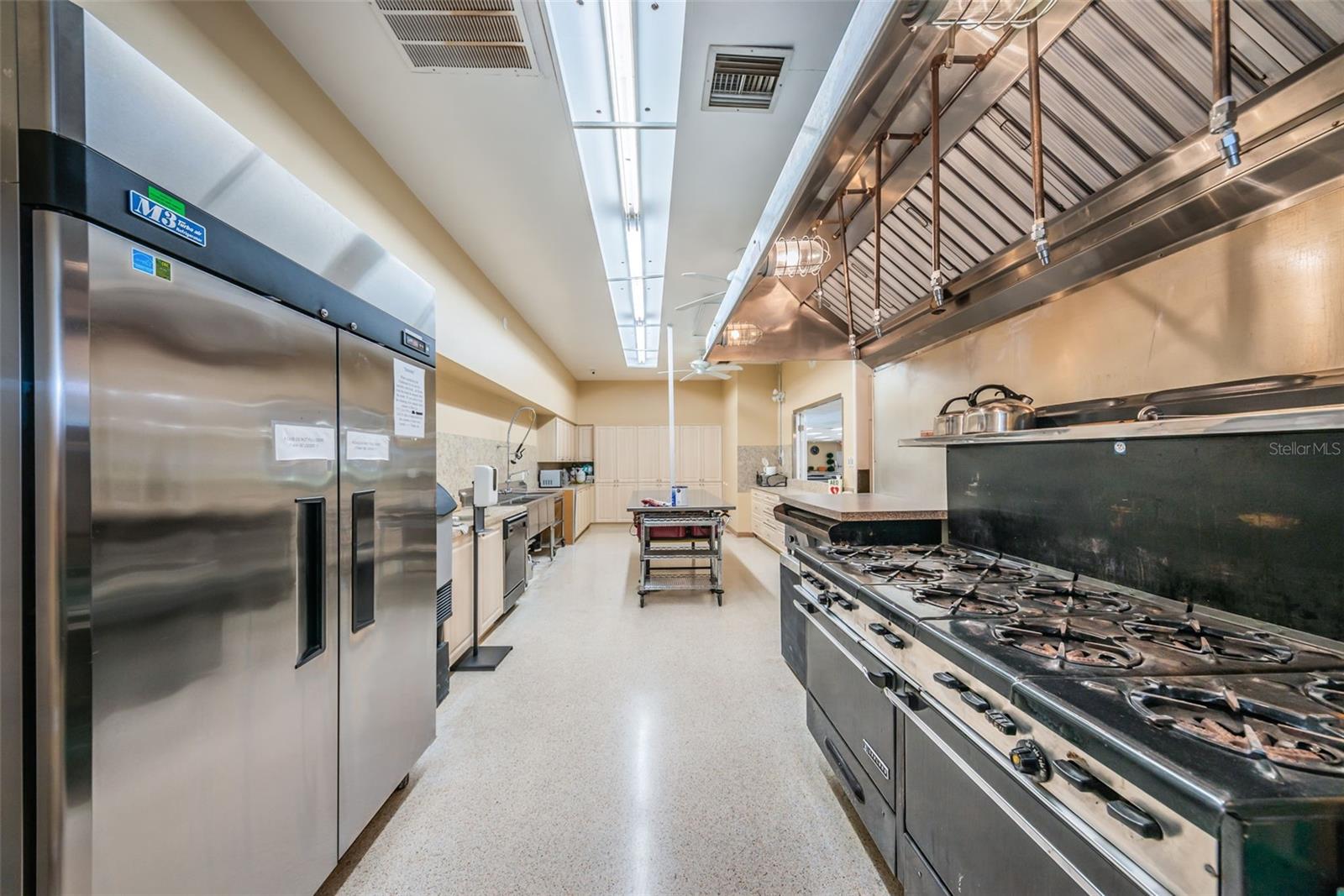 Image 55 of 87 For 29 Concord Lane 11