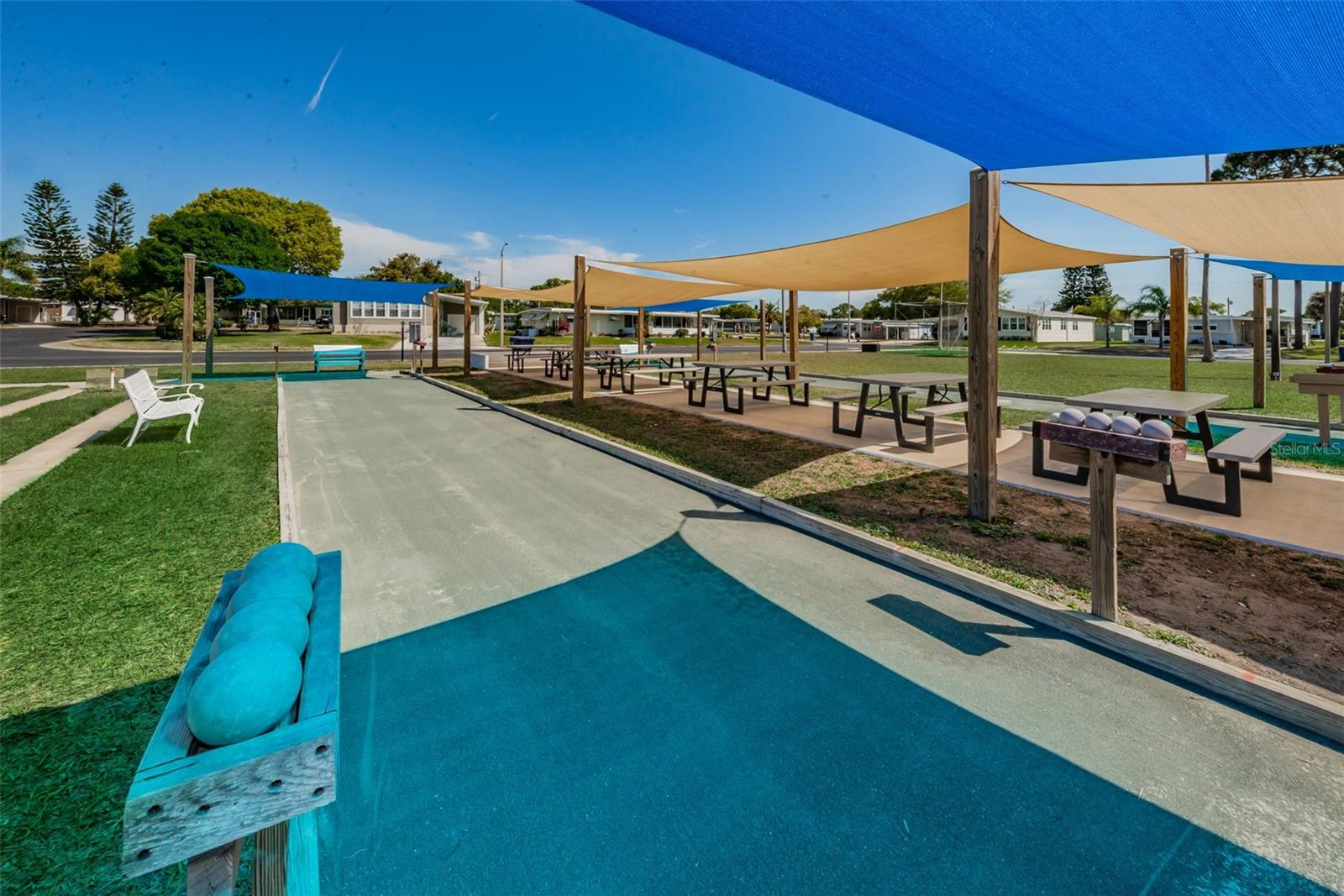 Image 65 of 87 For 29 Concord Lane 11