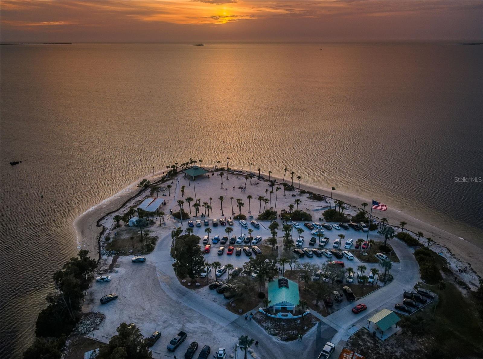 Image 60 of 69 For Grosse Avenue