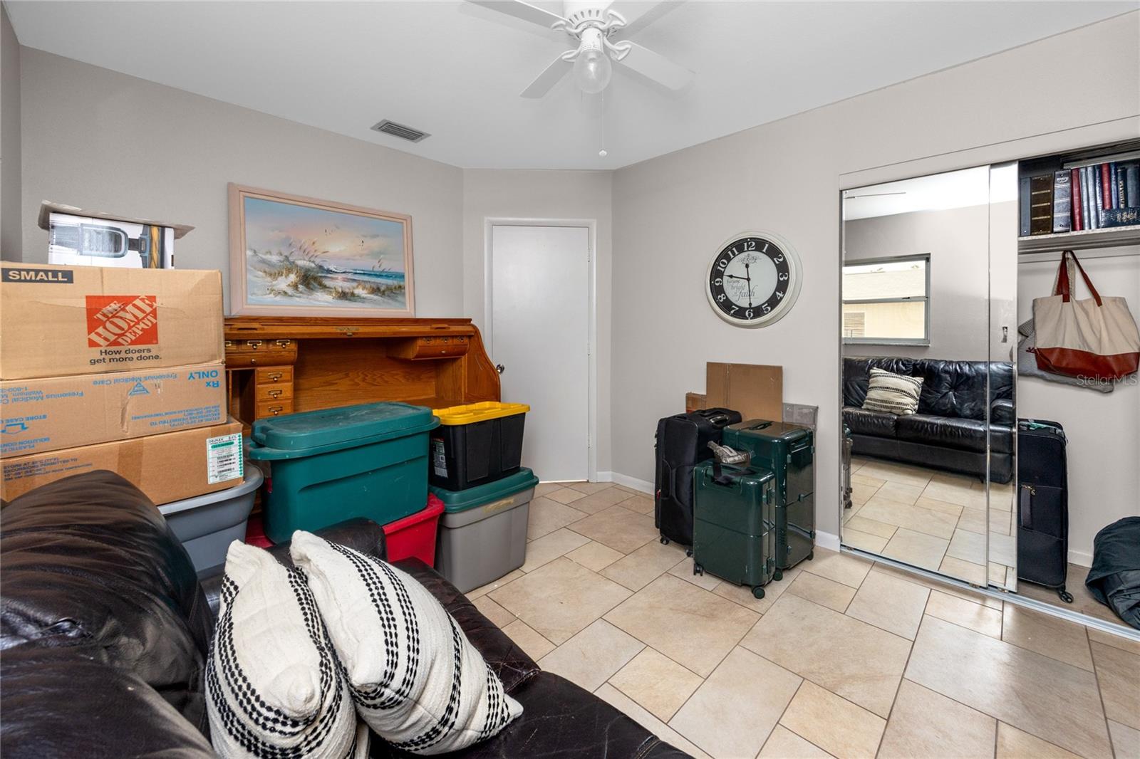 Image 25 of 42 For 12400 Park Boulevard 417