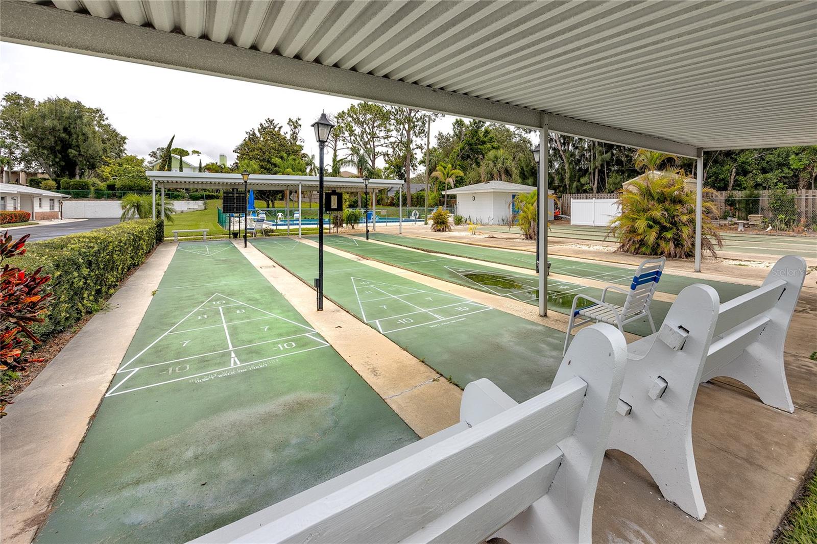 Image 37 of 42 For 12400 Park Boulevard 417