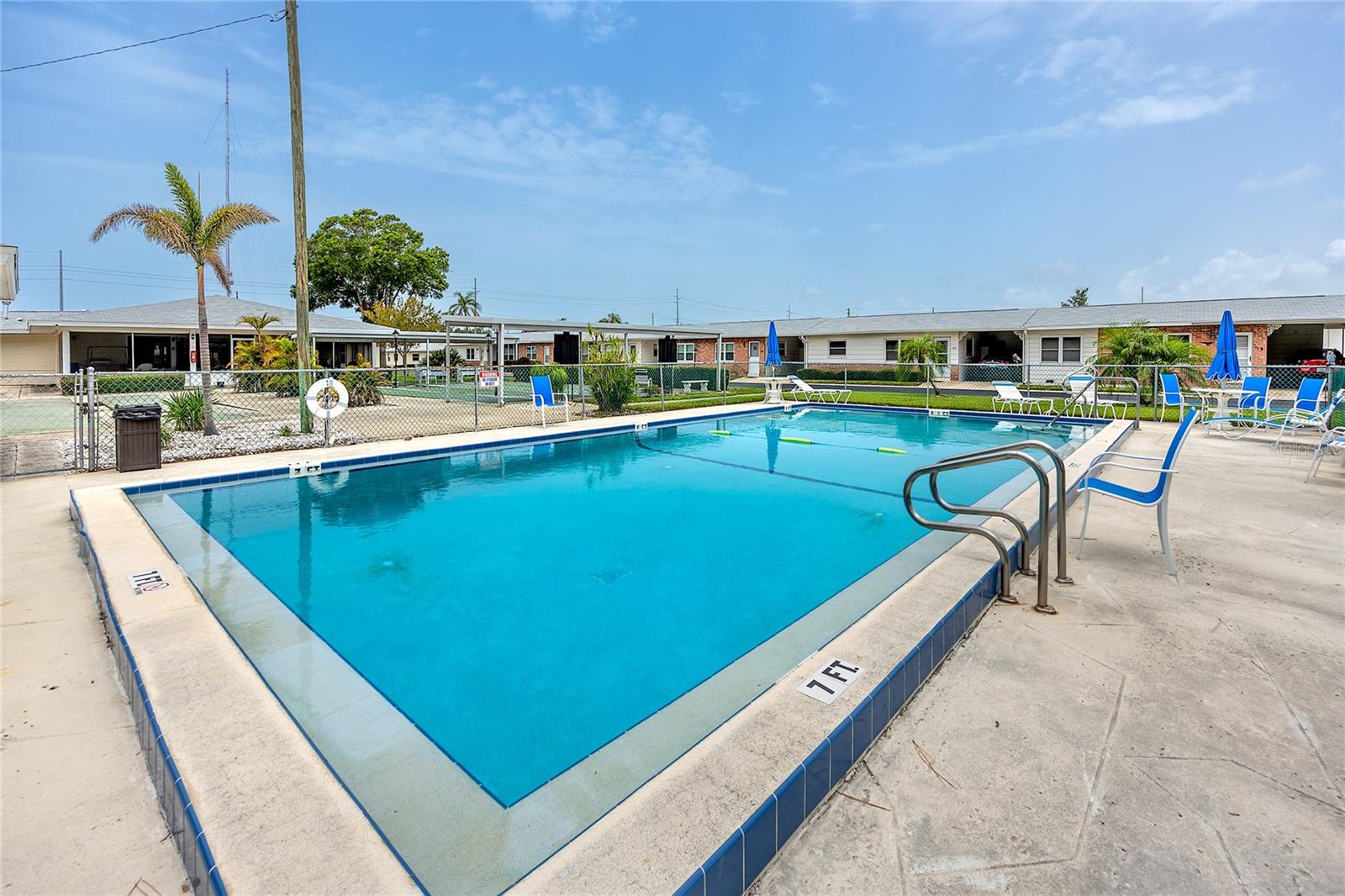 Image 38 of 42 For 12400 Park Boulevard 417