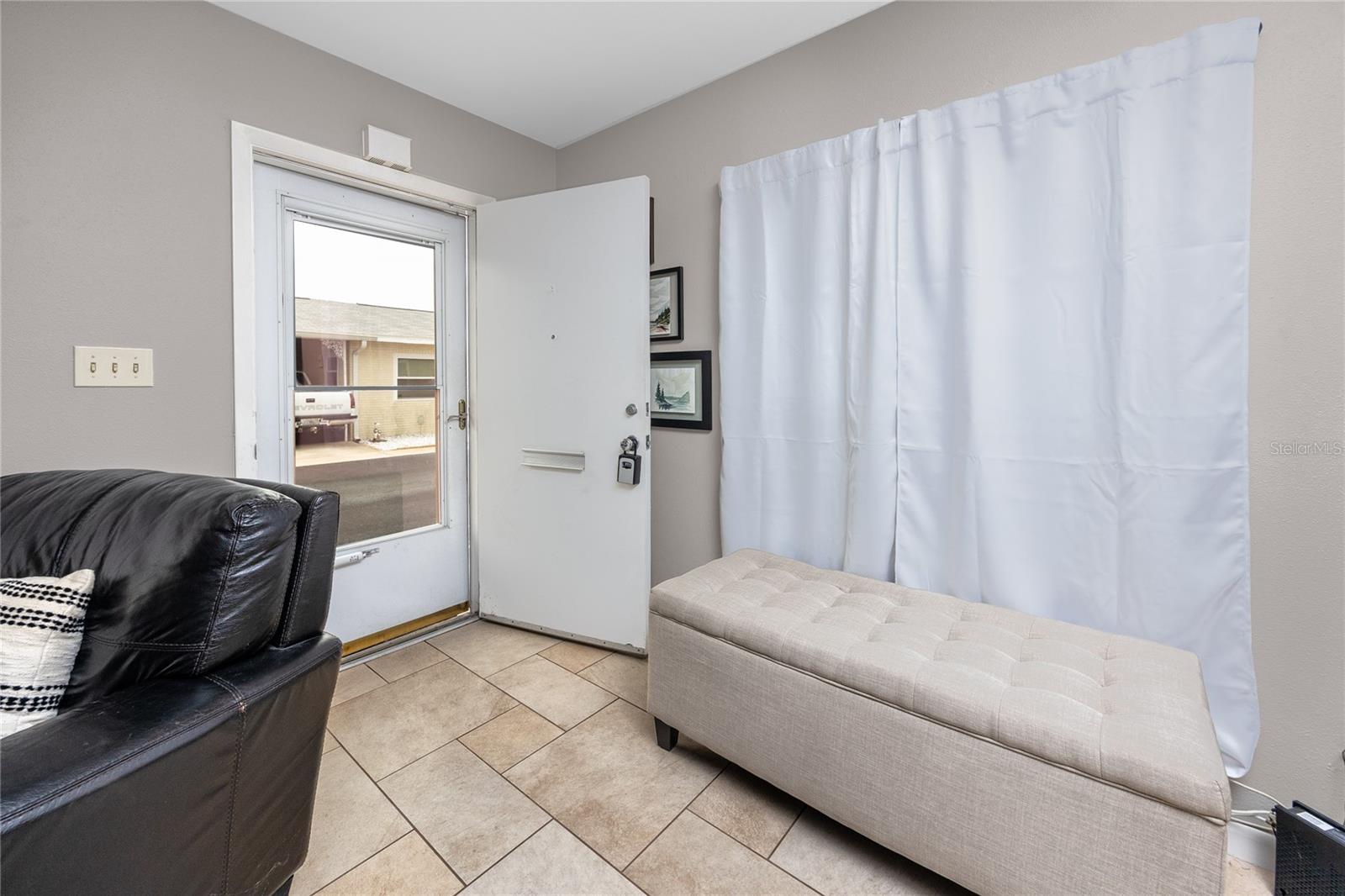 Image 9 of 42 For 12400 Park Boulevard 417