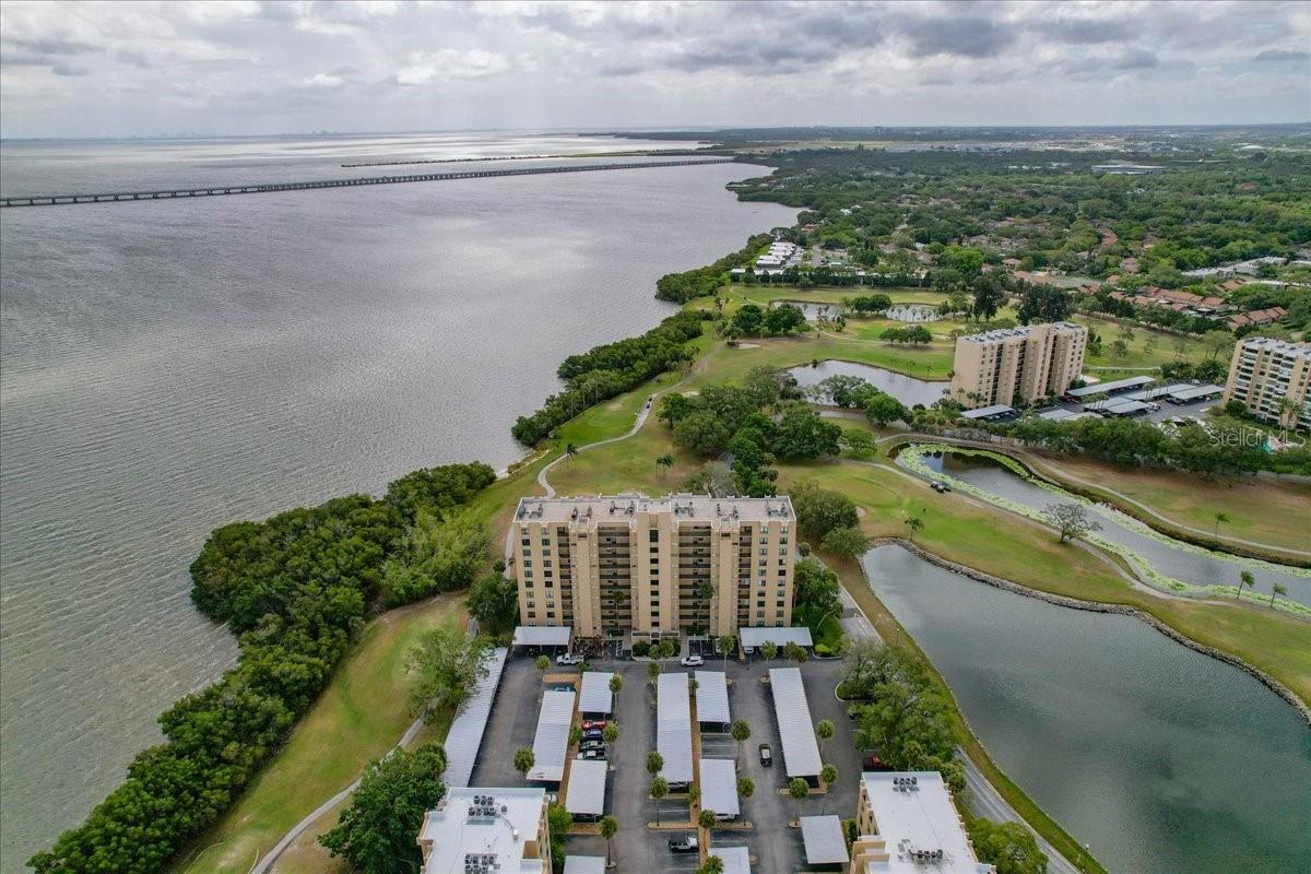 Listing photo id 50 for 2616 Cove Cay Drive 105