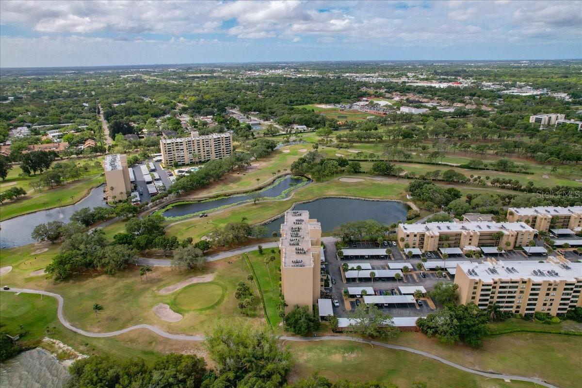 Listing photo id 64 for 2616 Cove Cay Drive 105