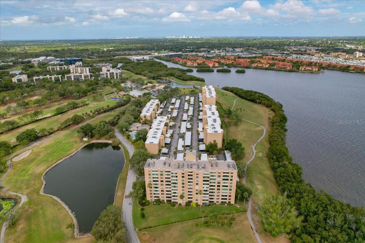 Listing photo id 68 for 2616 Cove Cay Drive 105