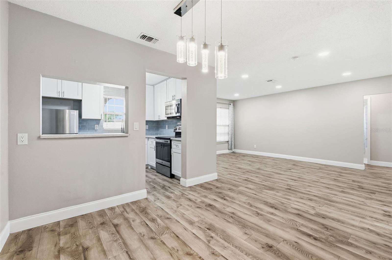 Image 10 of 28 For 9993 86th St