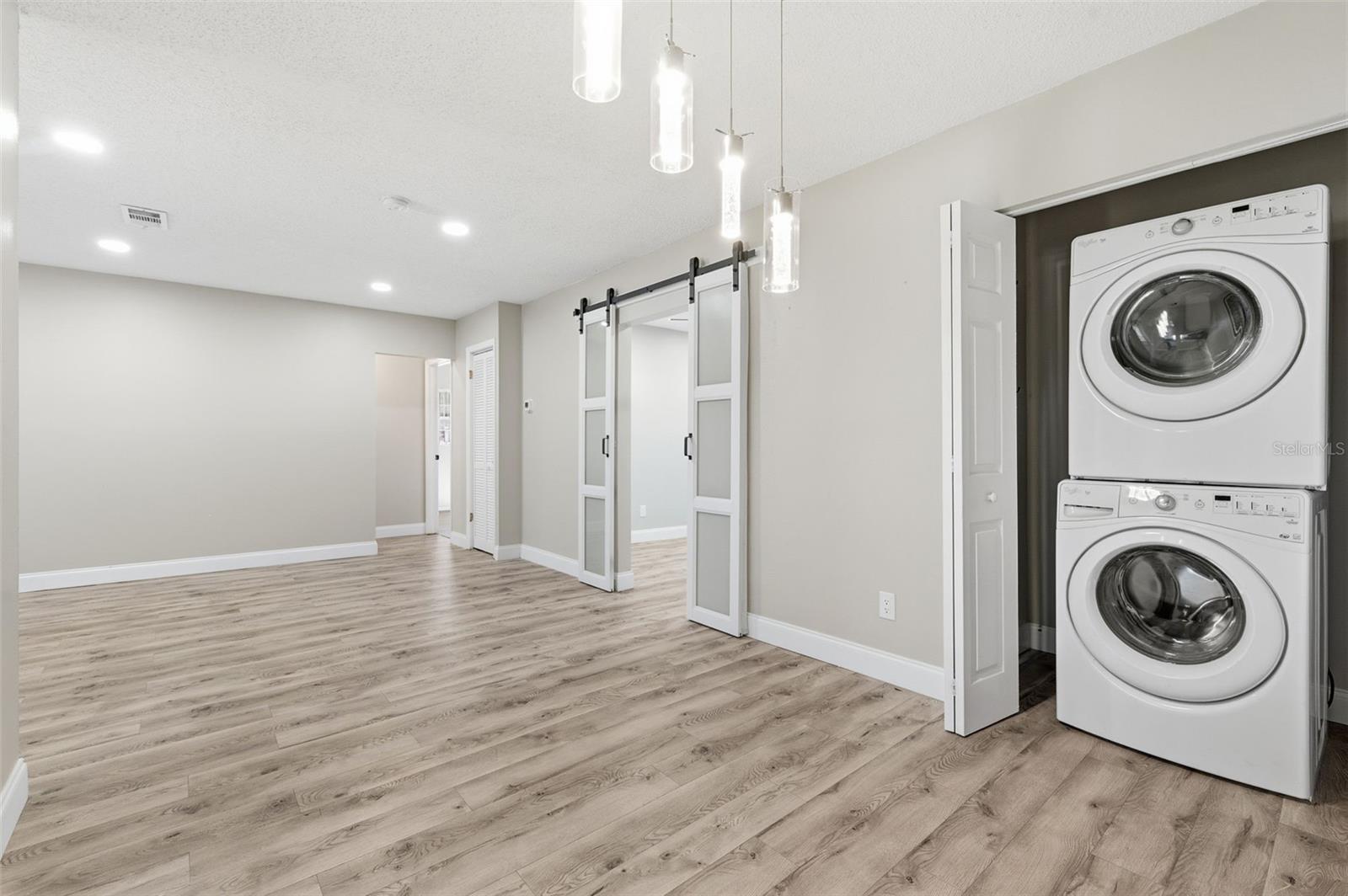 Image 9 of 28 For 9993 86th St