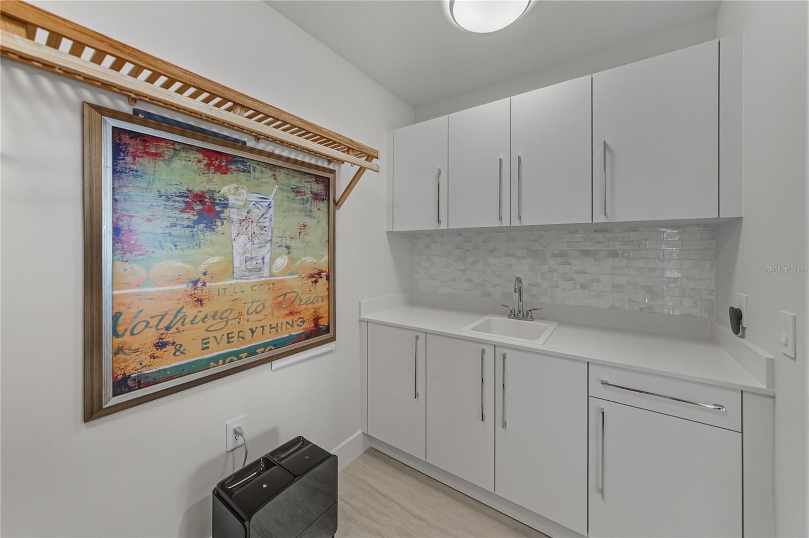 Image 16 of 98 For 275 1st Avenue S 1701
