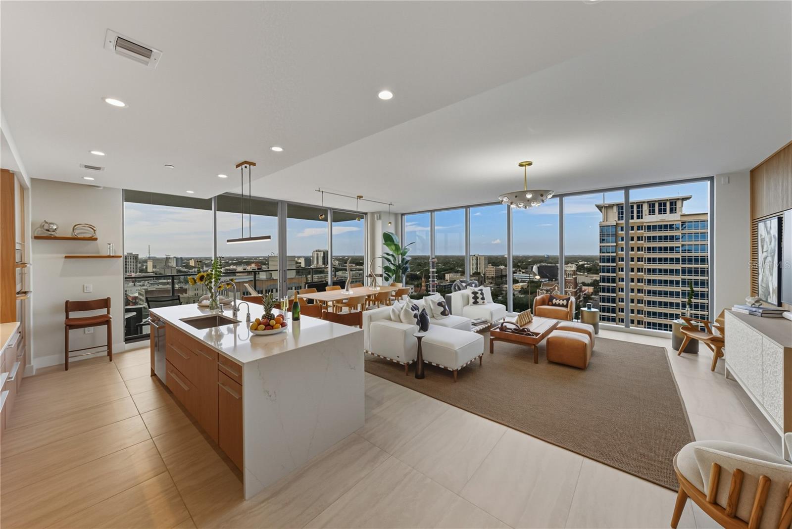 Image 22 of 98 For 275 1st Avenue S 1701