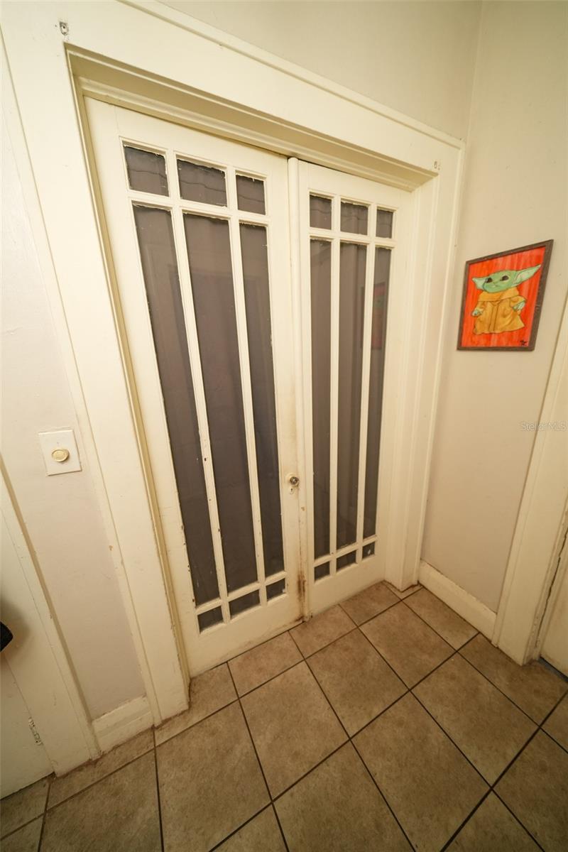 Image 39 of 53 For 1911 North A Street