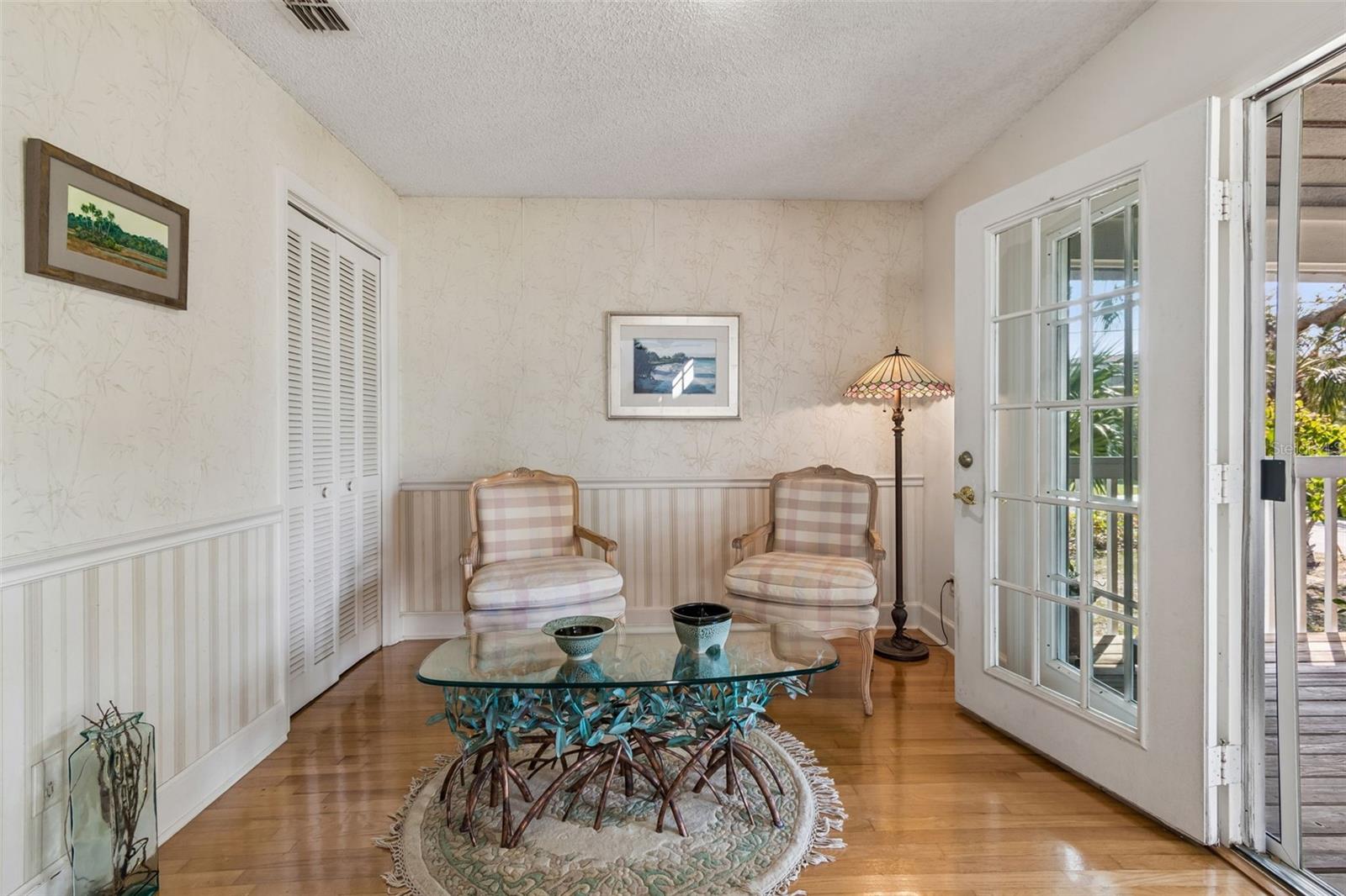 Image 17 of 79 For 600 Mayo Street