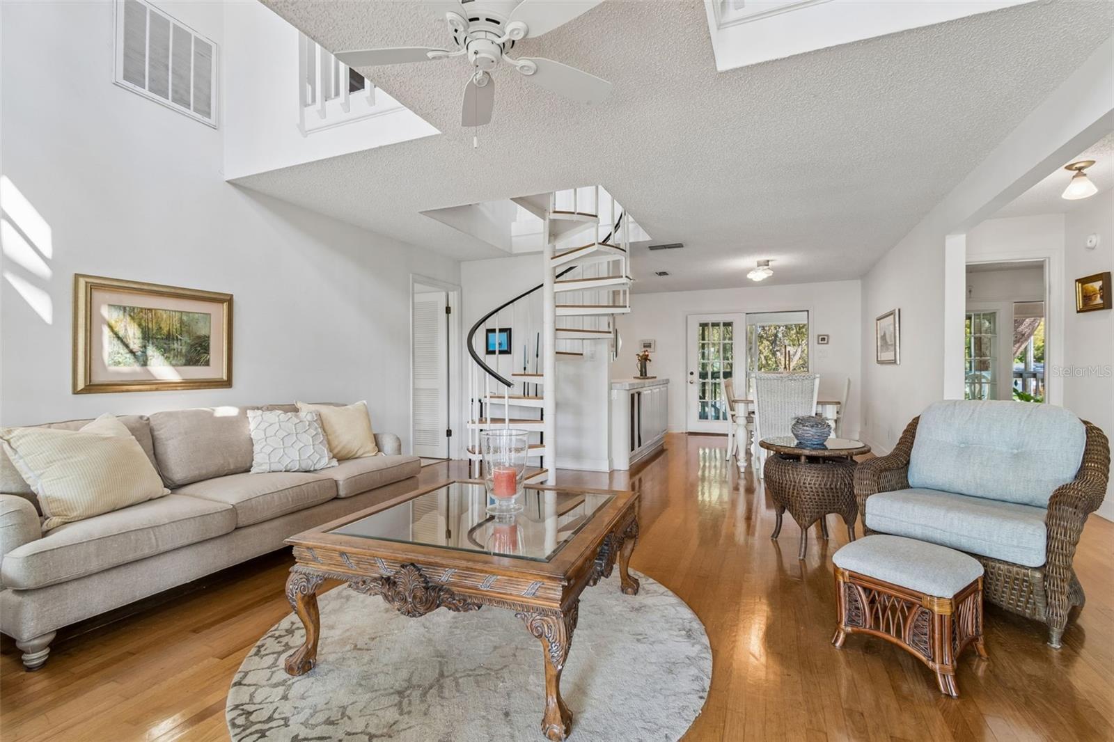 Image 22 of 79 For 600 Mayo Street