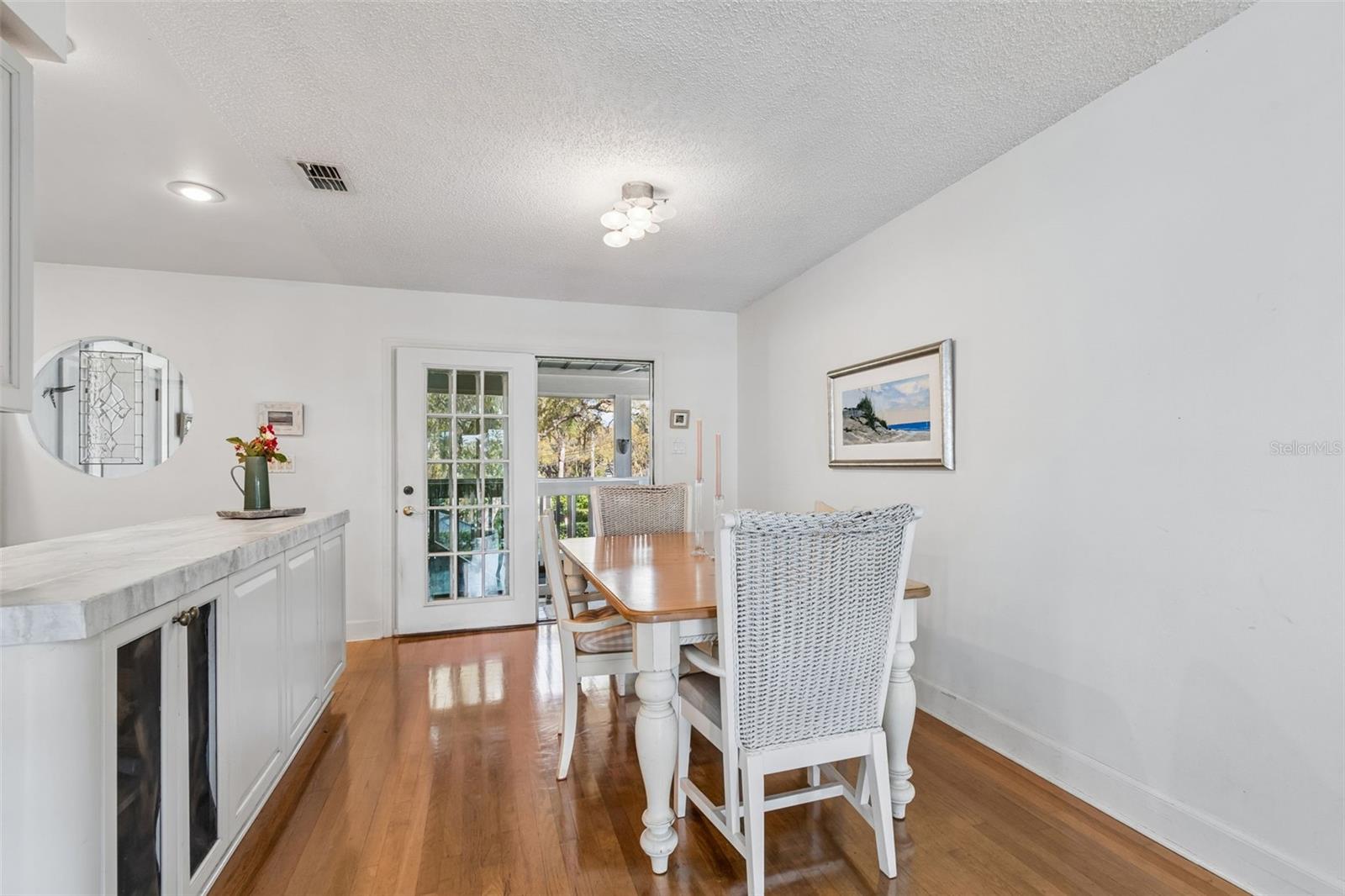 Image 26 of 79 For 600 Mayo Street