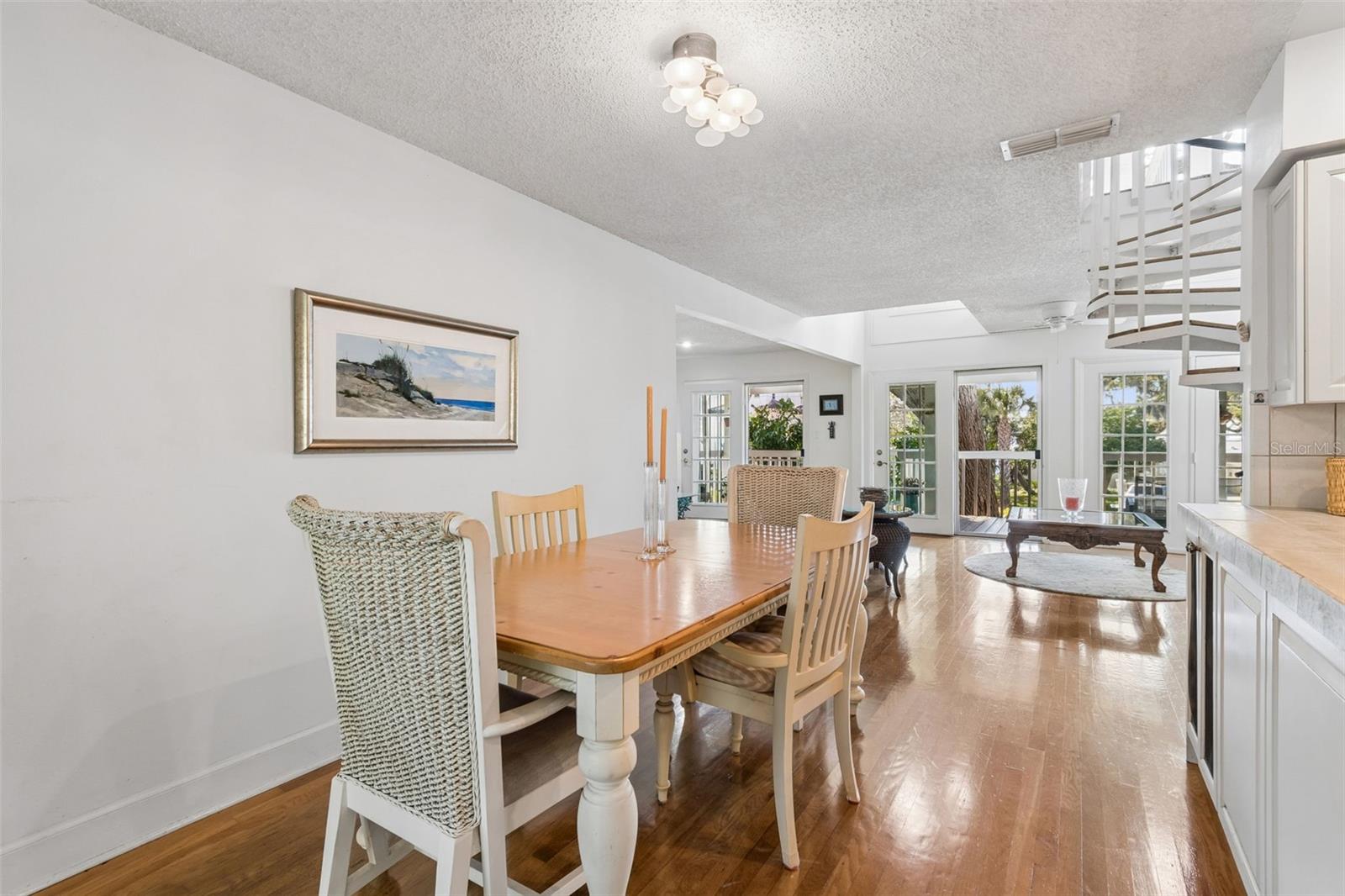 Image 28 of 79 For 600 Mayo Street