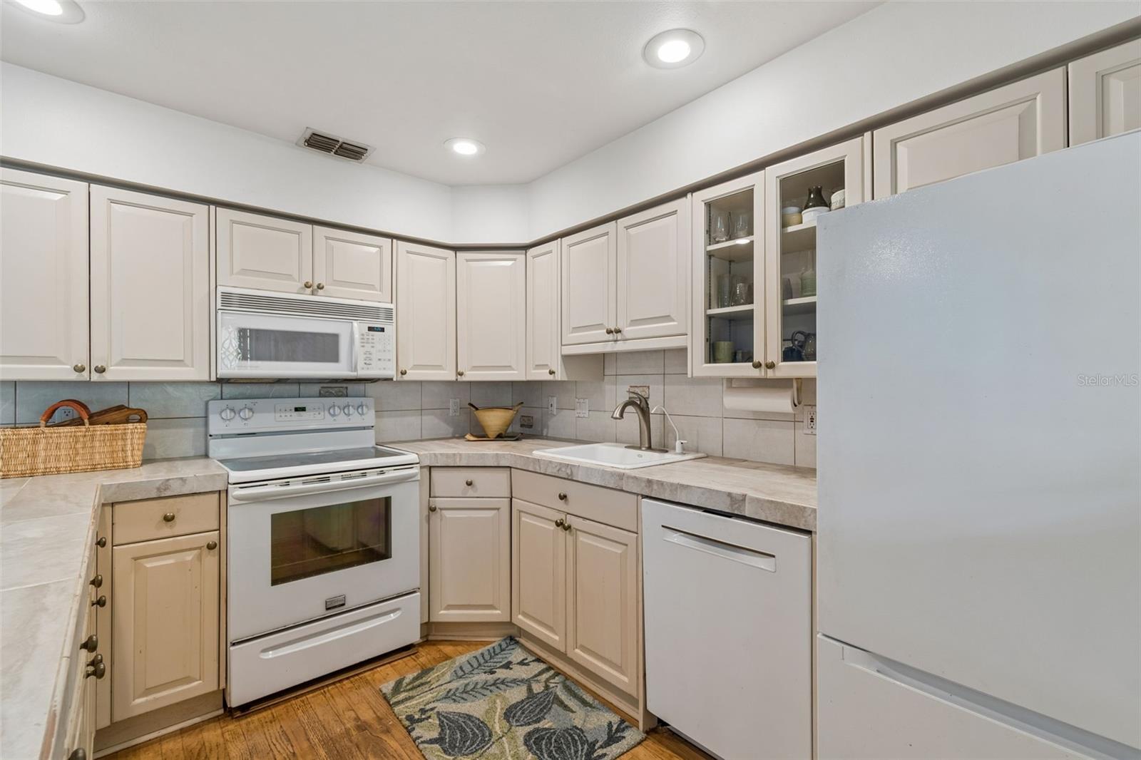 Image 31 of 79 For 600 Mayo Street